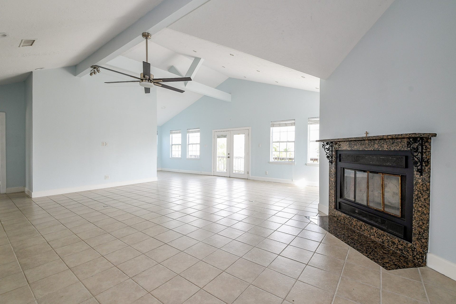 1615 Railroad Avenue, San Leon, TX 77539 1615 Railroad Avenue, San Leon, TX 77539