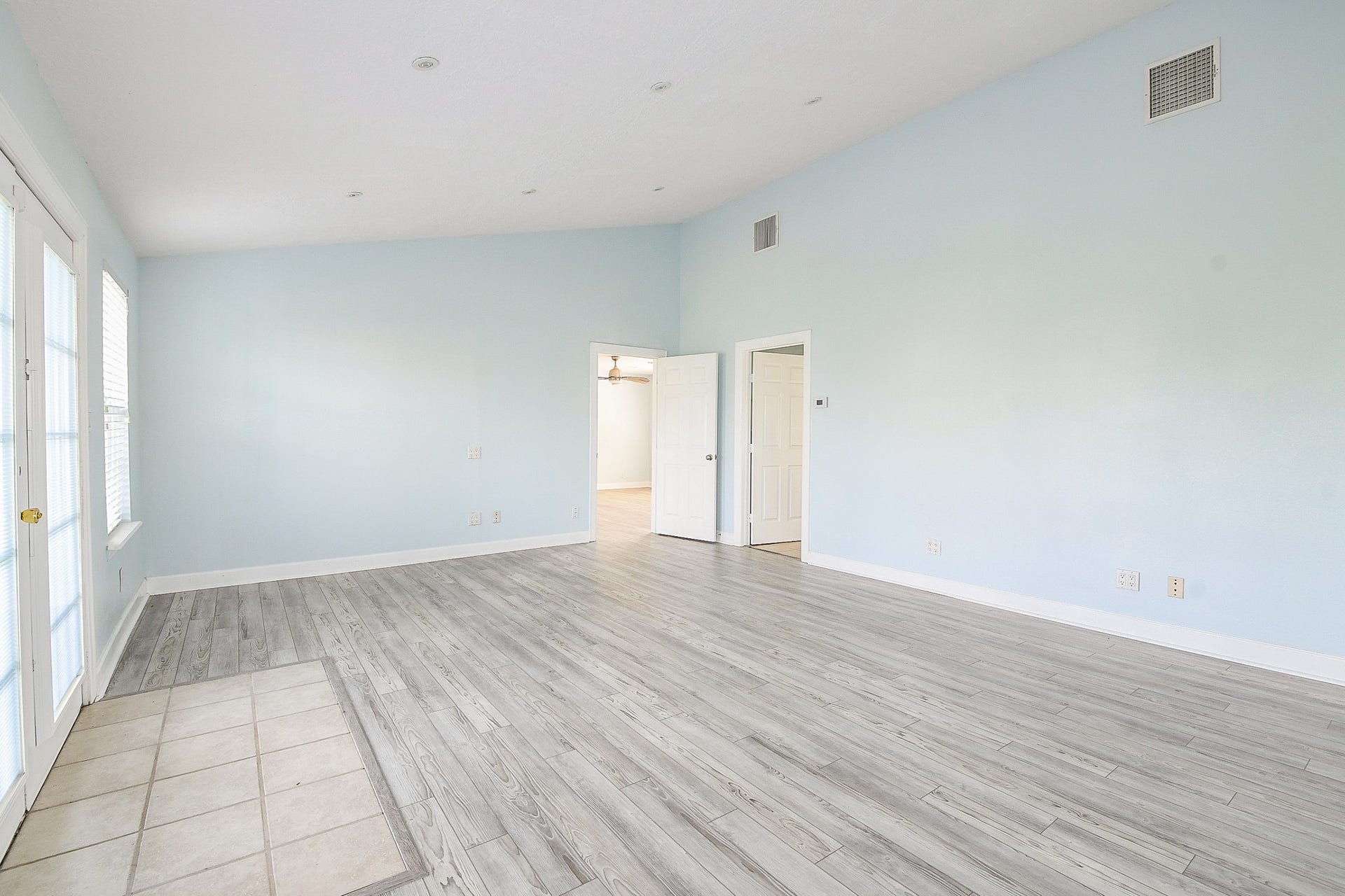 1615 Railroad Avenue, San Leon, TX 77539 1615 Railroad Avenue, San Leon, TX 77539