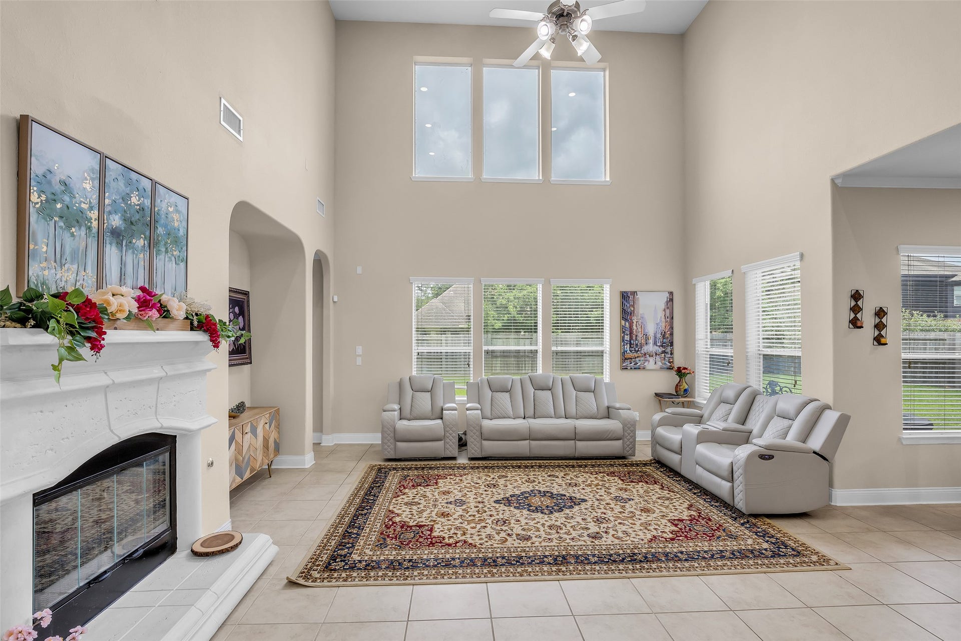 3314 Sussex Way, Friendswood, TX 77546 Its windows also overlook the backyard, bringing in natural light and pleasant outdoor views.