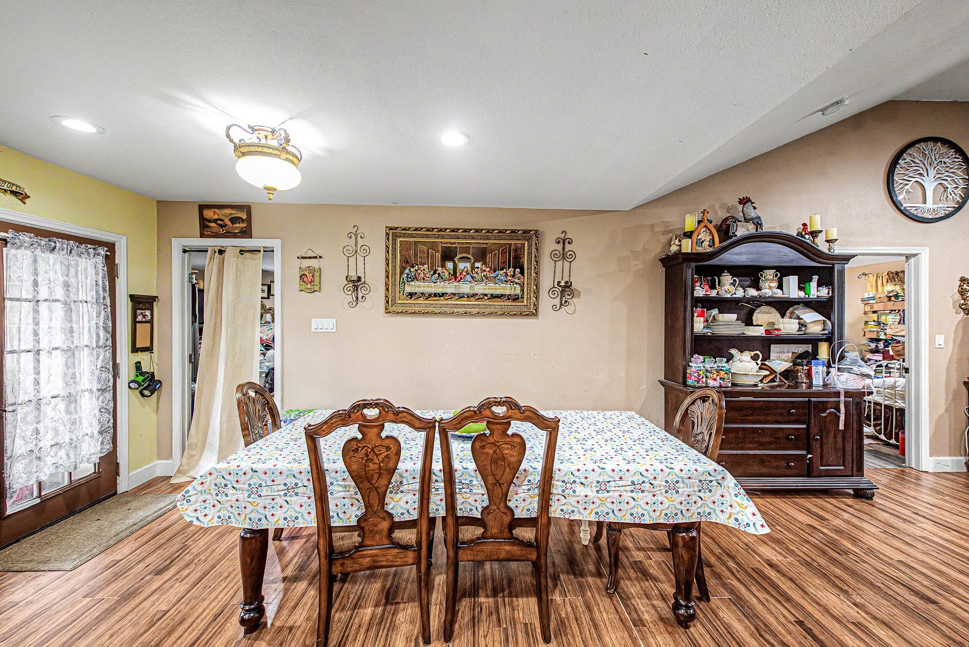 29867 Marti Road, Katy, TX 77493 29867 Marti Road, Katy, TX 77493