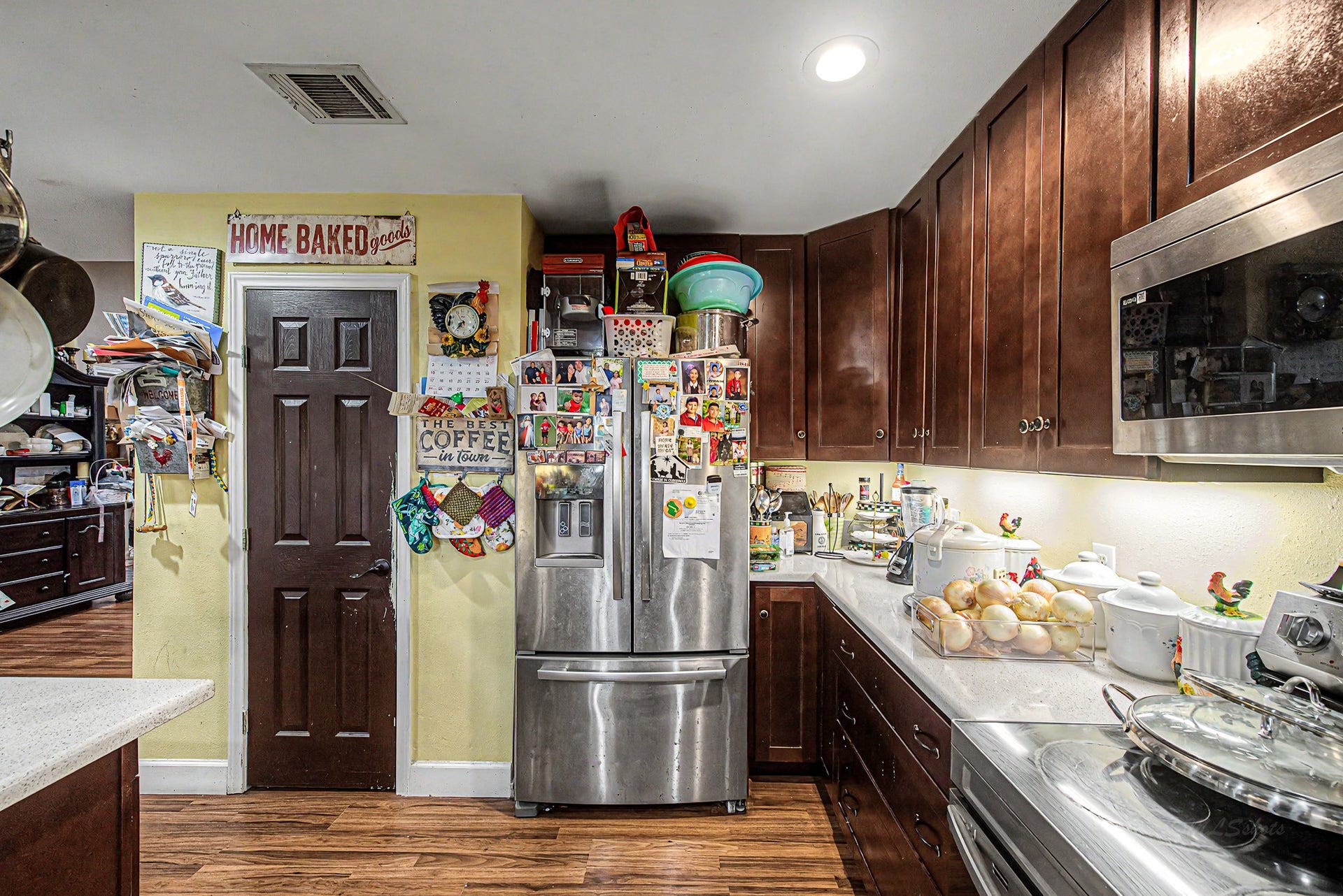 29867 Marti Road, Katy, TX 77493 Walk in pantry provides ample storage.