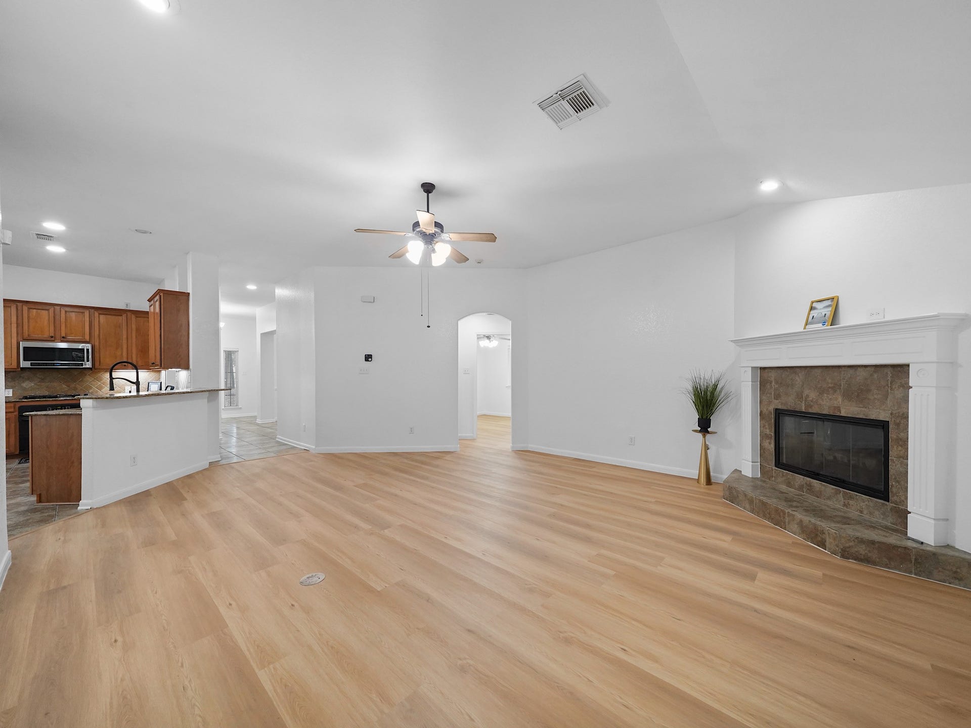 5614 Valley Scene Way, Spring, TX 77379