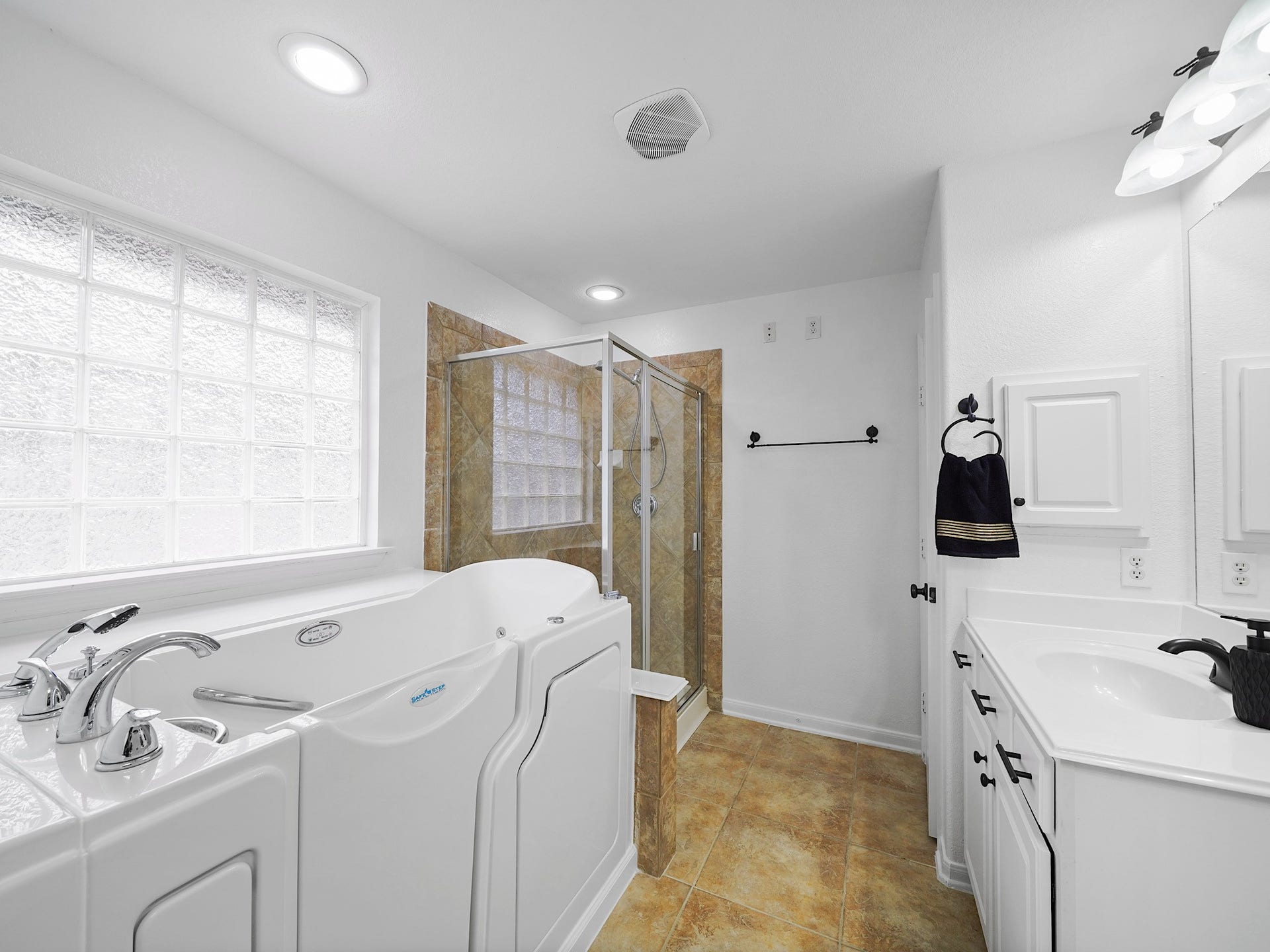 5614 Valley Scene Way, Spring, TX 77379