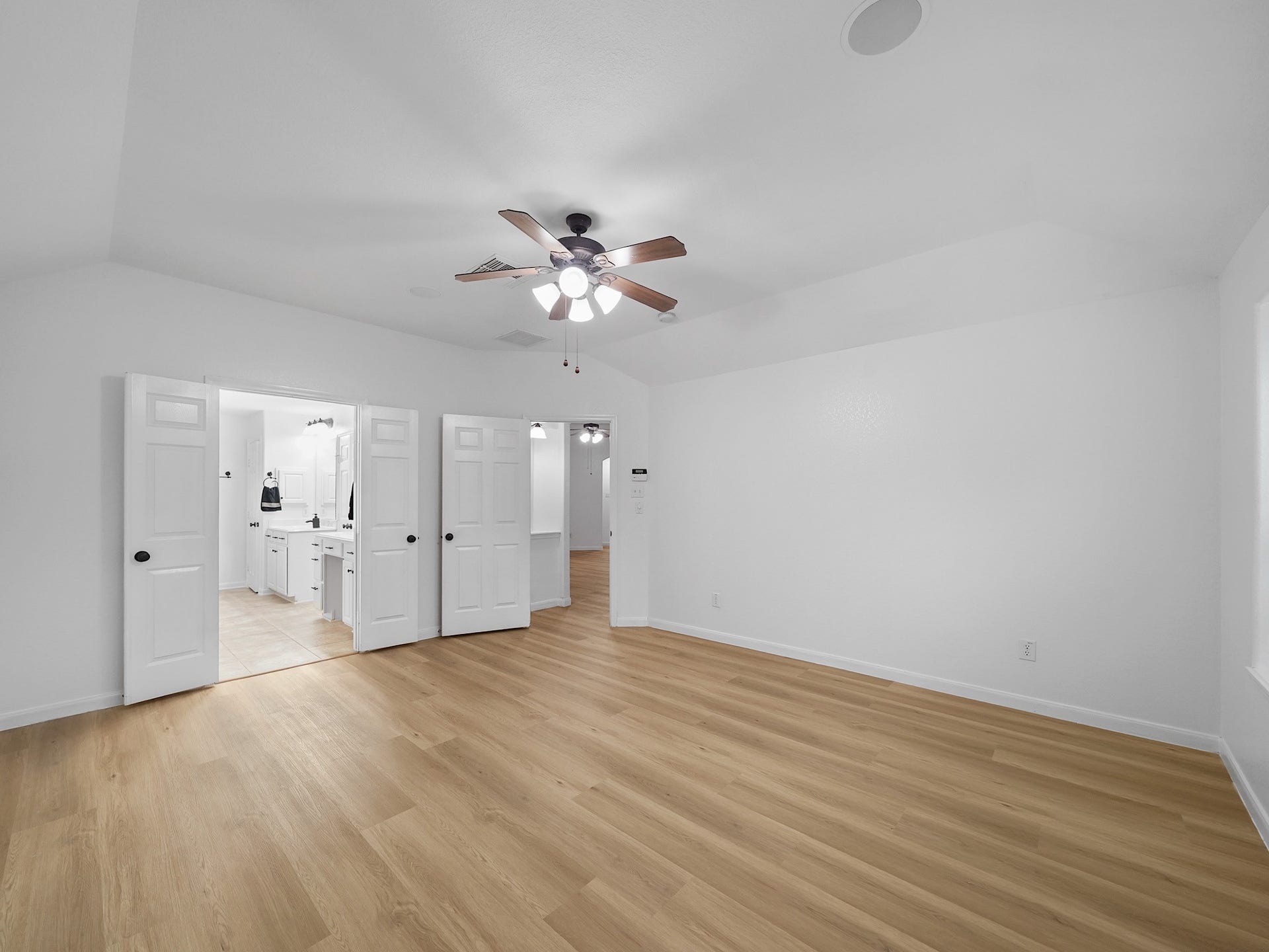 5614 Valley Scene Way, Spring, TX 77379
