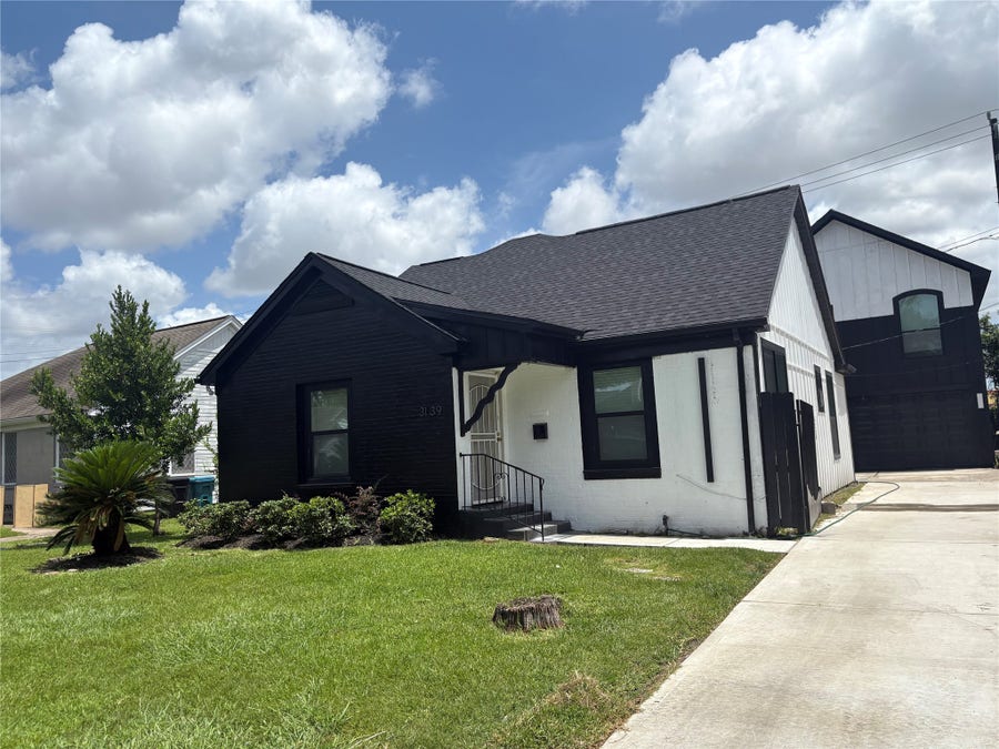 Property photo for 3139 Oakdale Street, Houston, TX