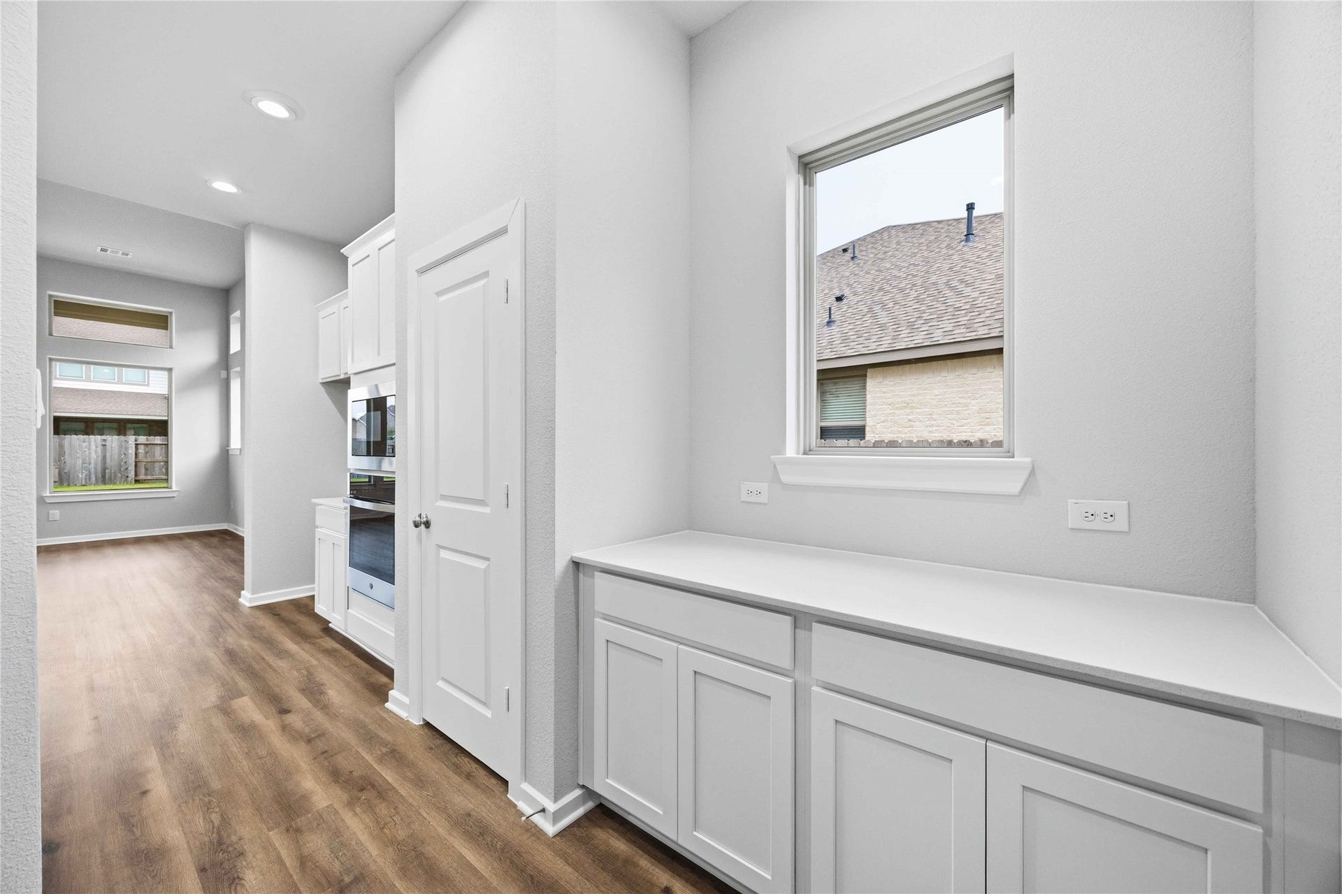 2808 Gran Castillo Drive, La Marque, TX 77568 2808 Gran Castillo Drive, La Marque, TX 77568