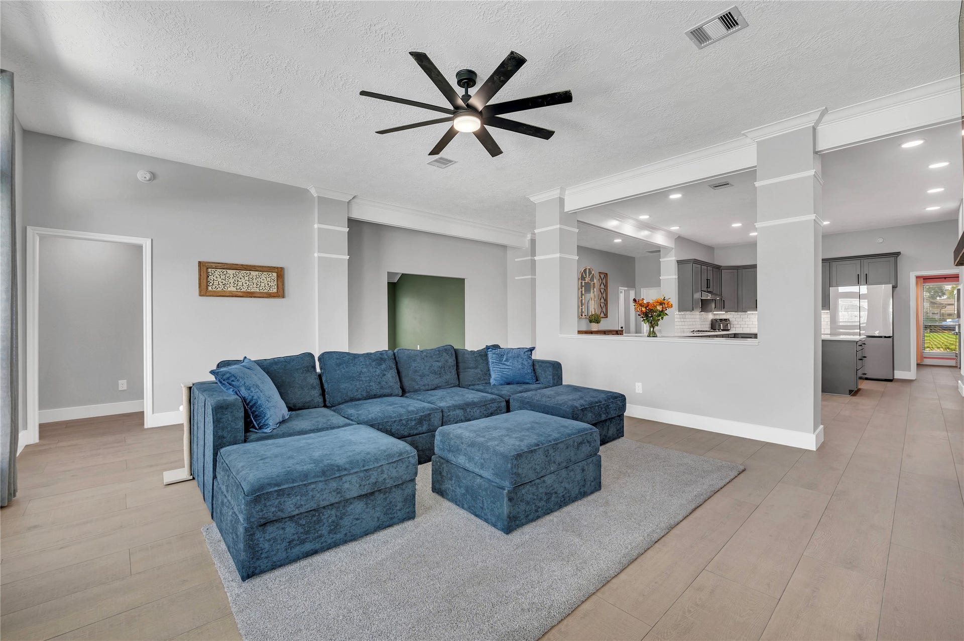 2110 Wikiup Street, Dickinson, TX 77539 2110 Wikiup Street, Dickinson, TX 77539