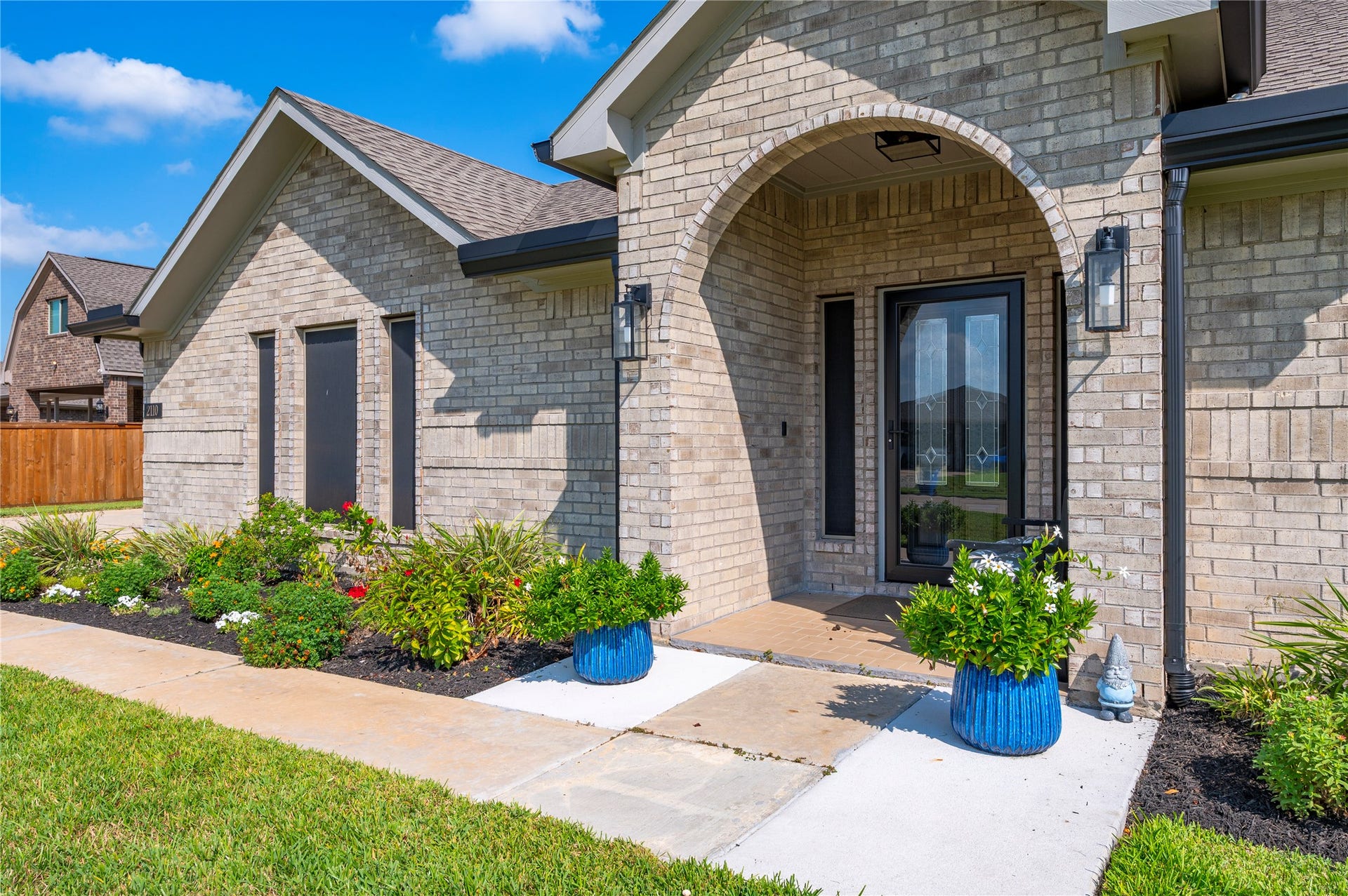 2110 Wikiup Street, Dickinson, TX 77539 2110 Wikiup Street, Dickinson, TX 77539