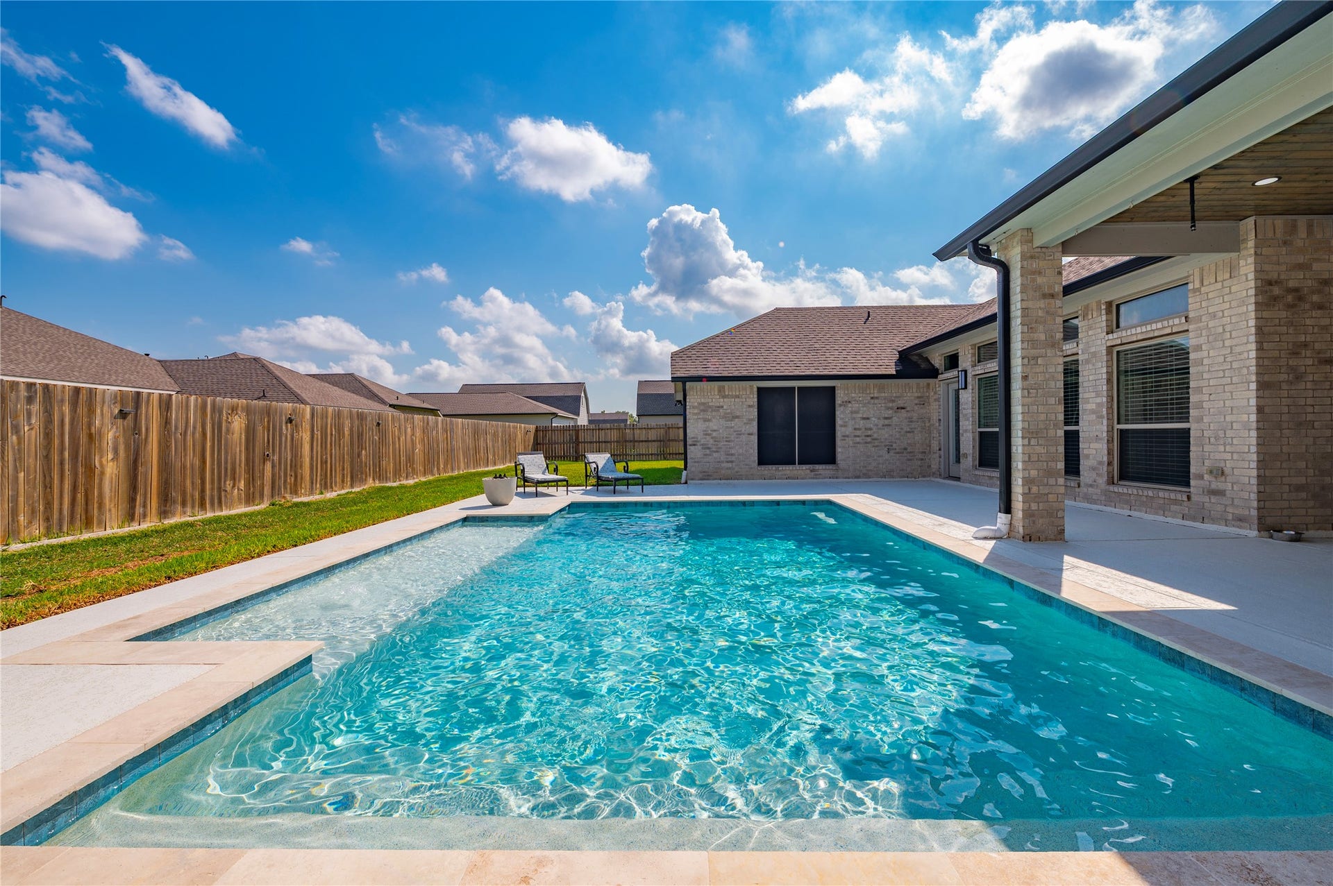 2110 Wikiup Street, Dickinson, TX 77539 2110 Wikiup Street, Dickinson, TX 77539
