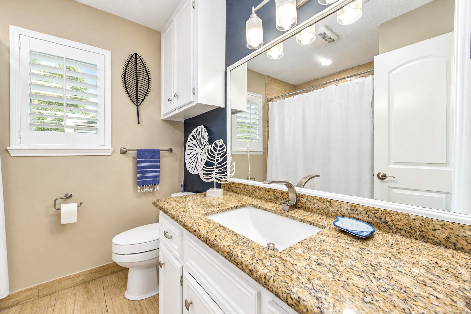 9014 Sabastian Drive, Houston, TX 77083 9014 Sabastian Drive, Houston, TX 77083
