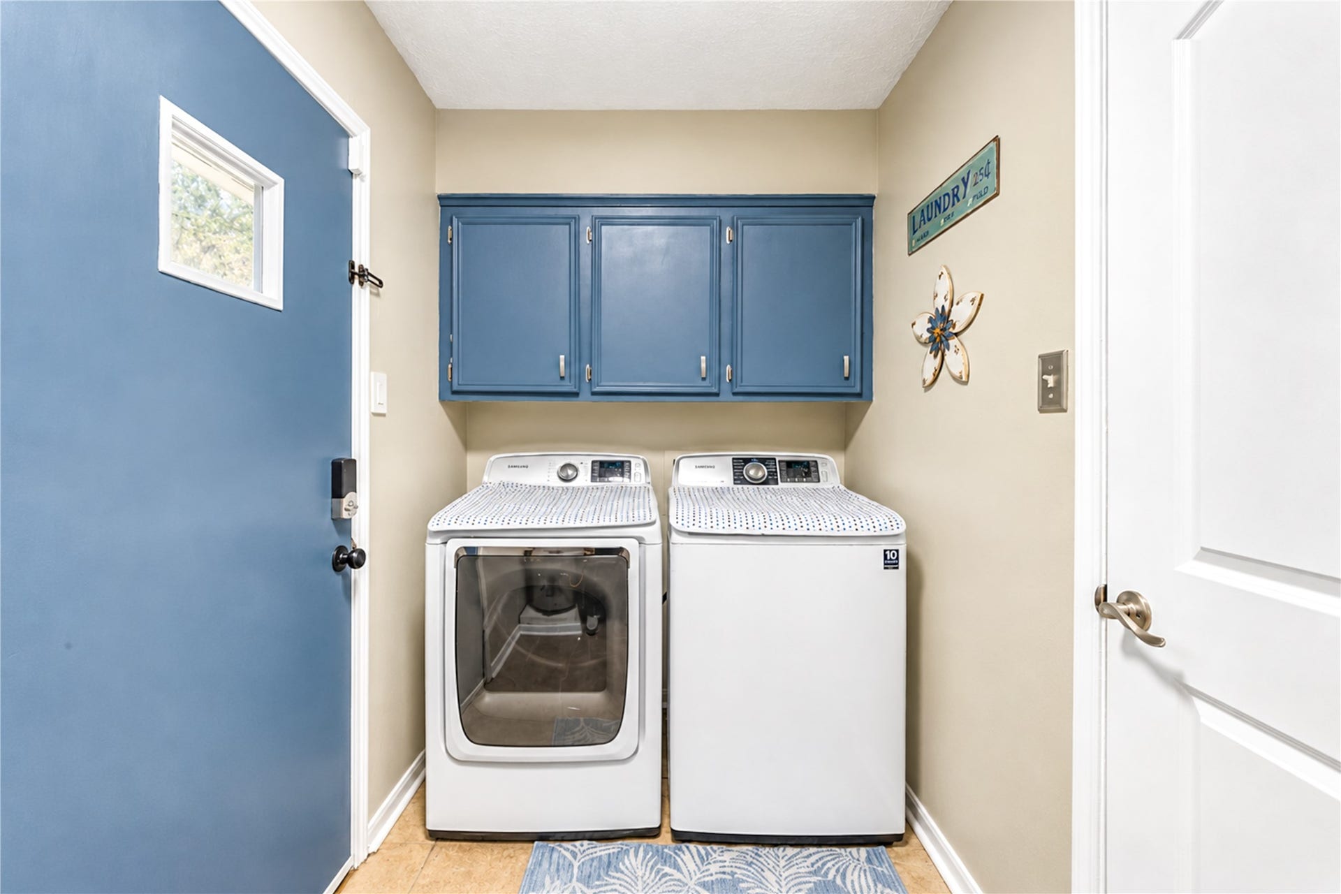 9014 Sabastian Drive, Houston, TX 77083 9014 Sabastian Drive, Houston, TX 77083