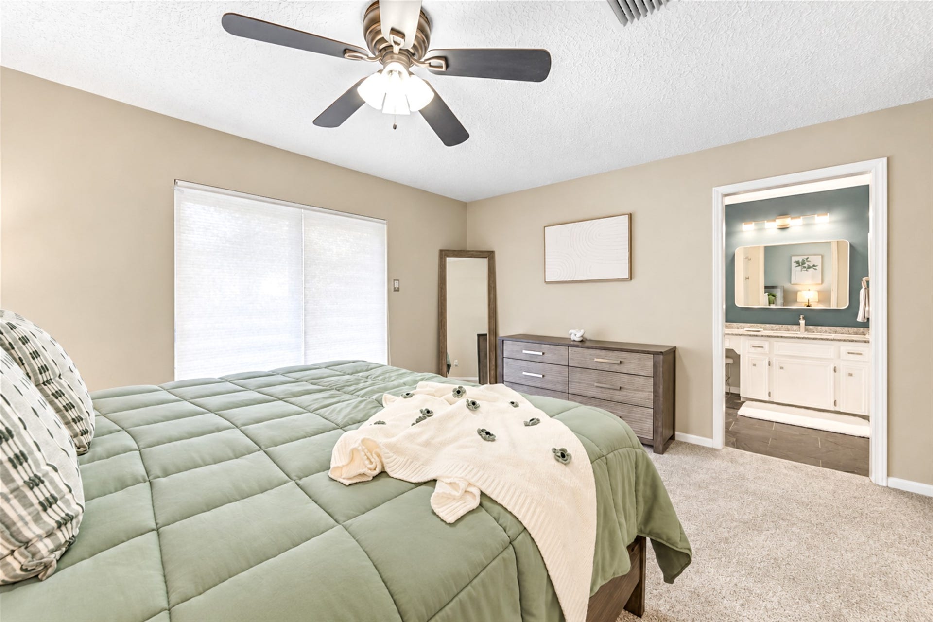 9014 Sabastian Drive, Houston, TX 77083 9014 Sabastian Drive, Houston, TX 77083