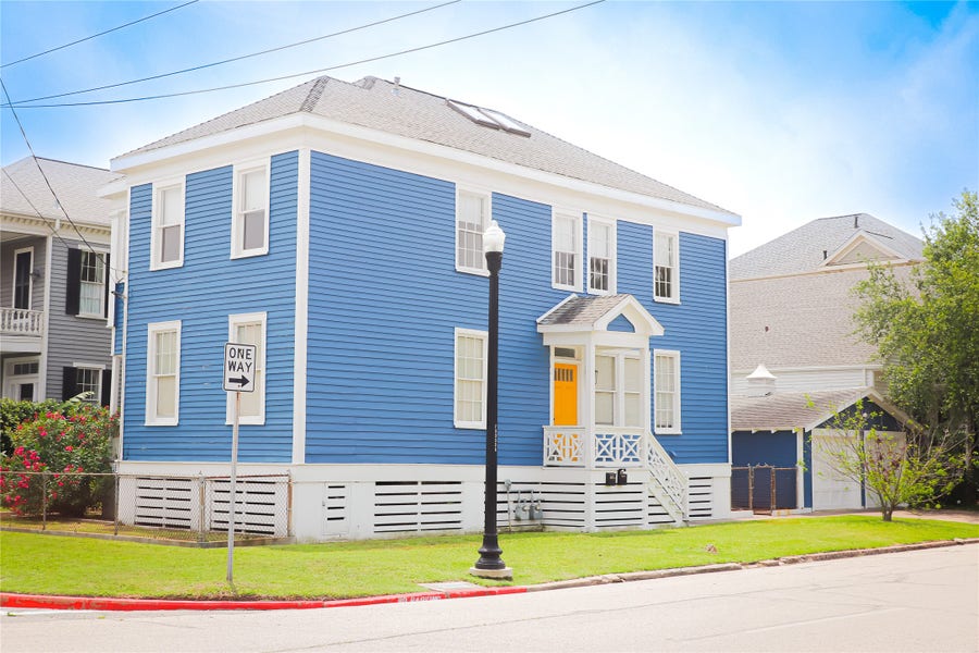 Property photo for 1101 Church Street, Galveston, TX
