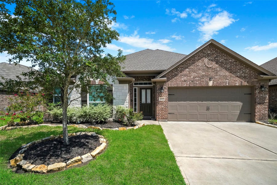 Property photo for 3227 Fairhaven Lane, Rosenberg, TX