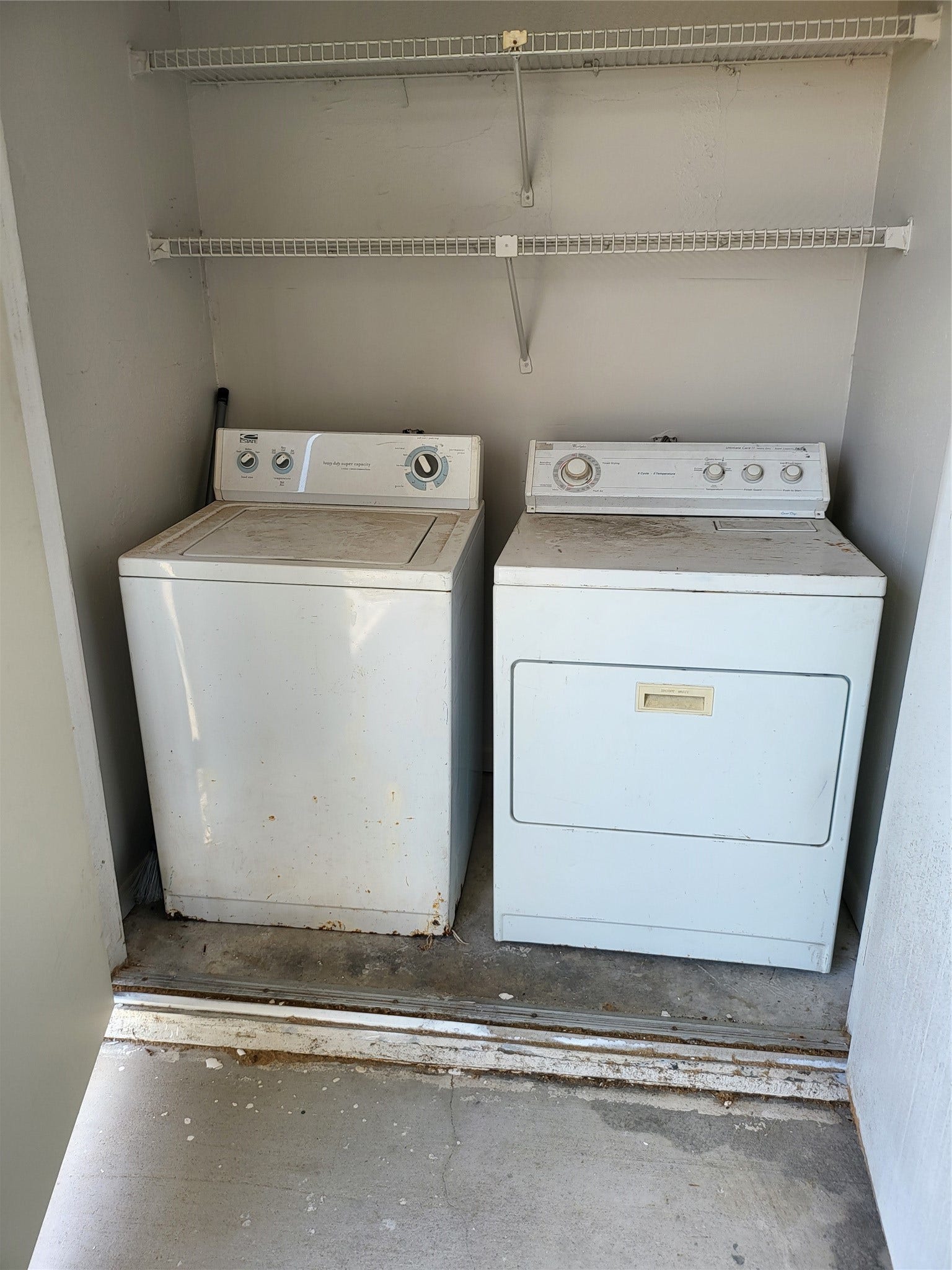 2818 S Bartell Drive, #312, Houston, TX 77054 Washer Dryer