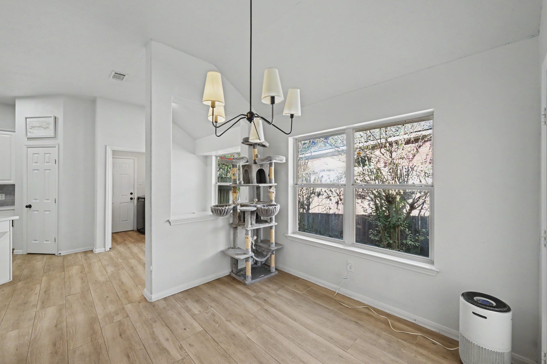 153 S Hollylaurel Circle, The Woodlands, TX 77382