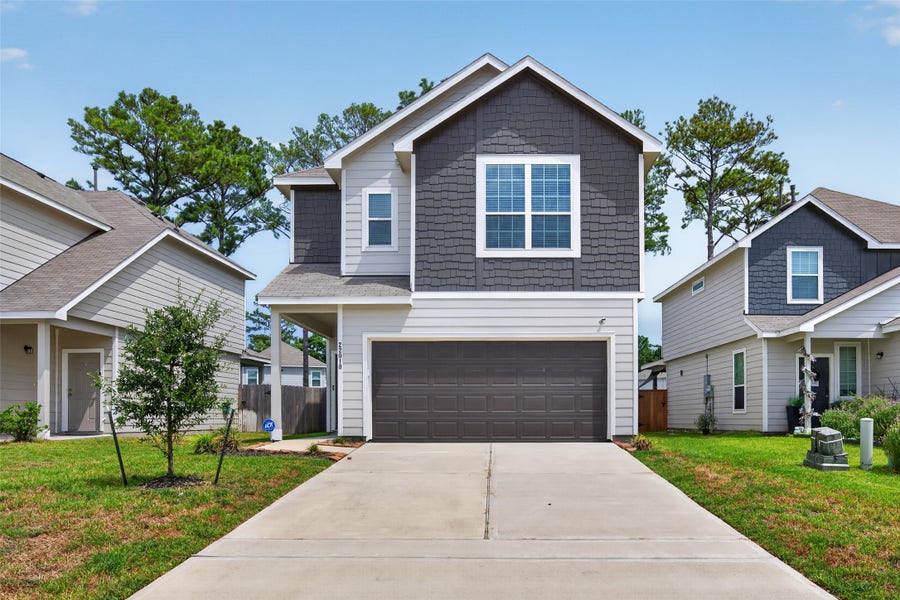 Property photo for 22010 King Heights Lane, Houston, TX