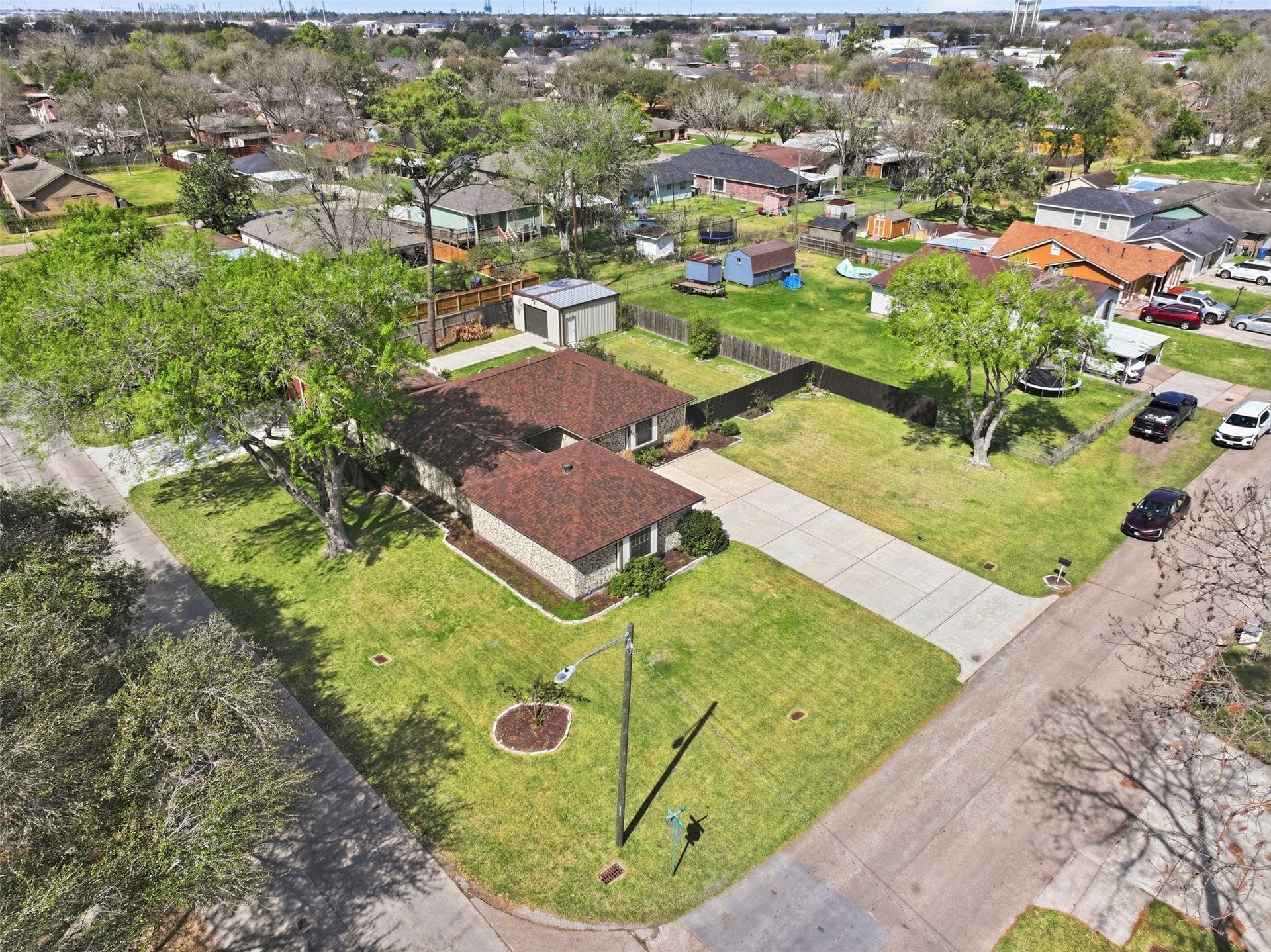 815 Wisconsin Street, South Houston, TX 77587 815 Wisconsin Street, South Houston, TX 77587