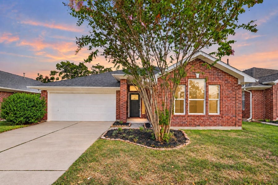 Property photo for 13418 Creek Springs Drive, Houston, TX