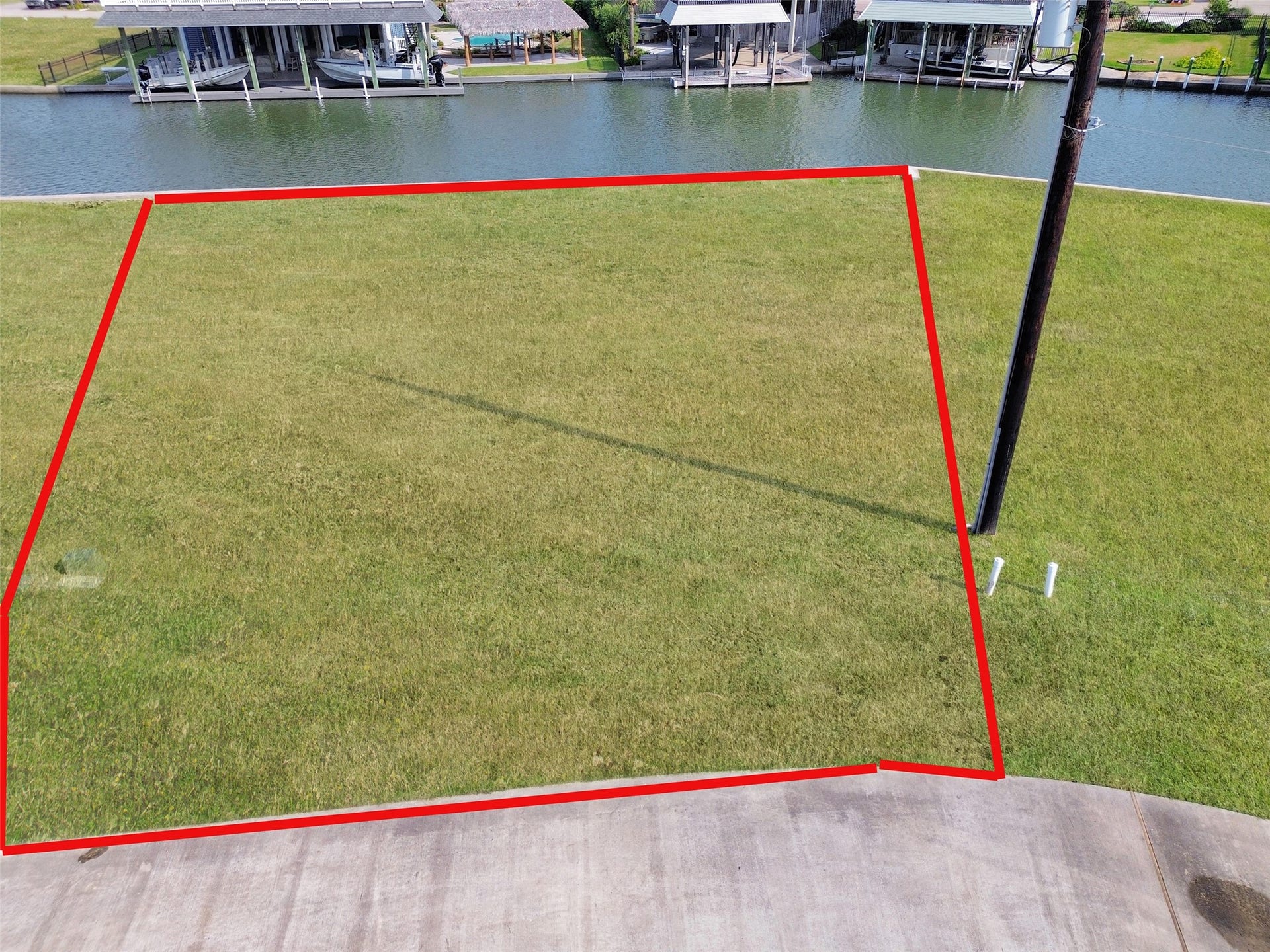 502 Neptune Circle, Tiki Island, TX 77554 502 Neptune Circle, Tiki Island, TX 77554