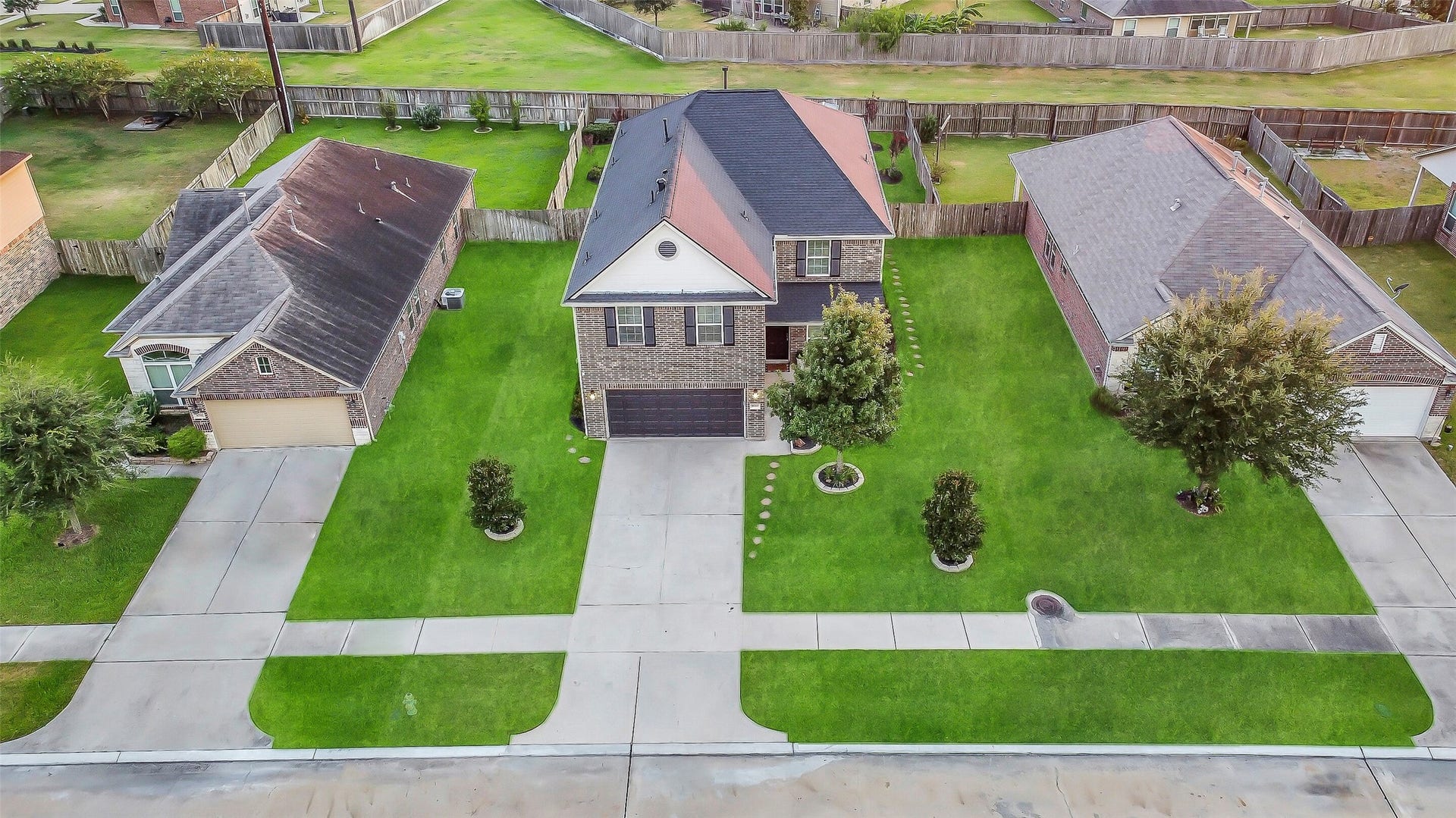 4710 Wheel Wright Trail, Rosenberg, TX 77471 4710 Wheel Wright Trail, Rosenberg, TX 77471