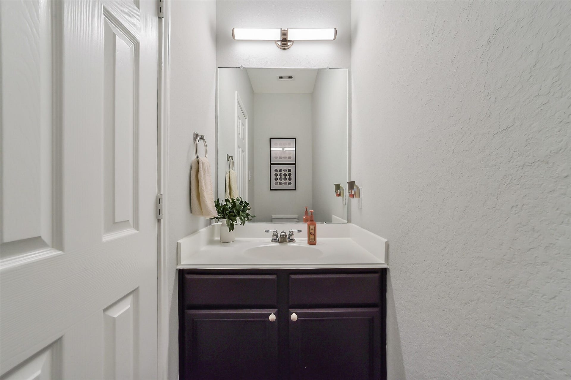 4710 Wheel Wright Trail, Rosenberg, TX 77471 4710 Wheel Wright Trail, Rosenberg, TX 77471