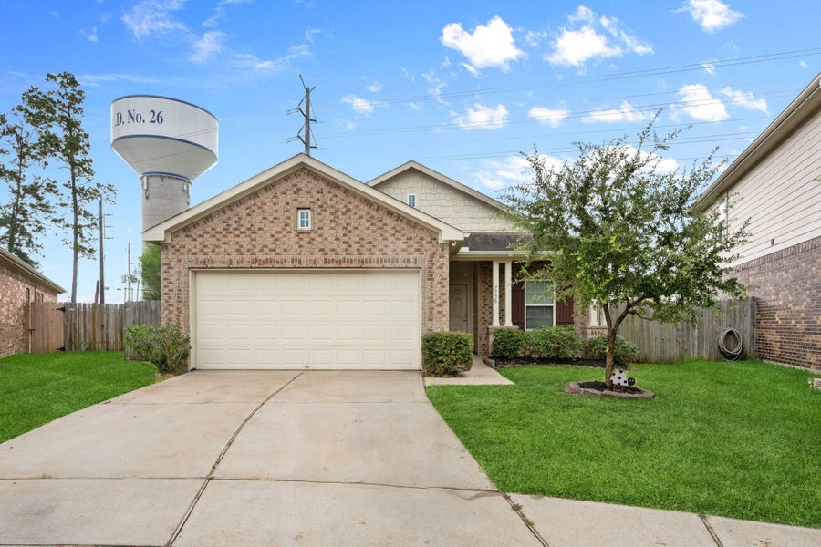 Property photo for 7738 Foxwaithe Lane, Humble, TX