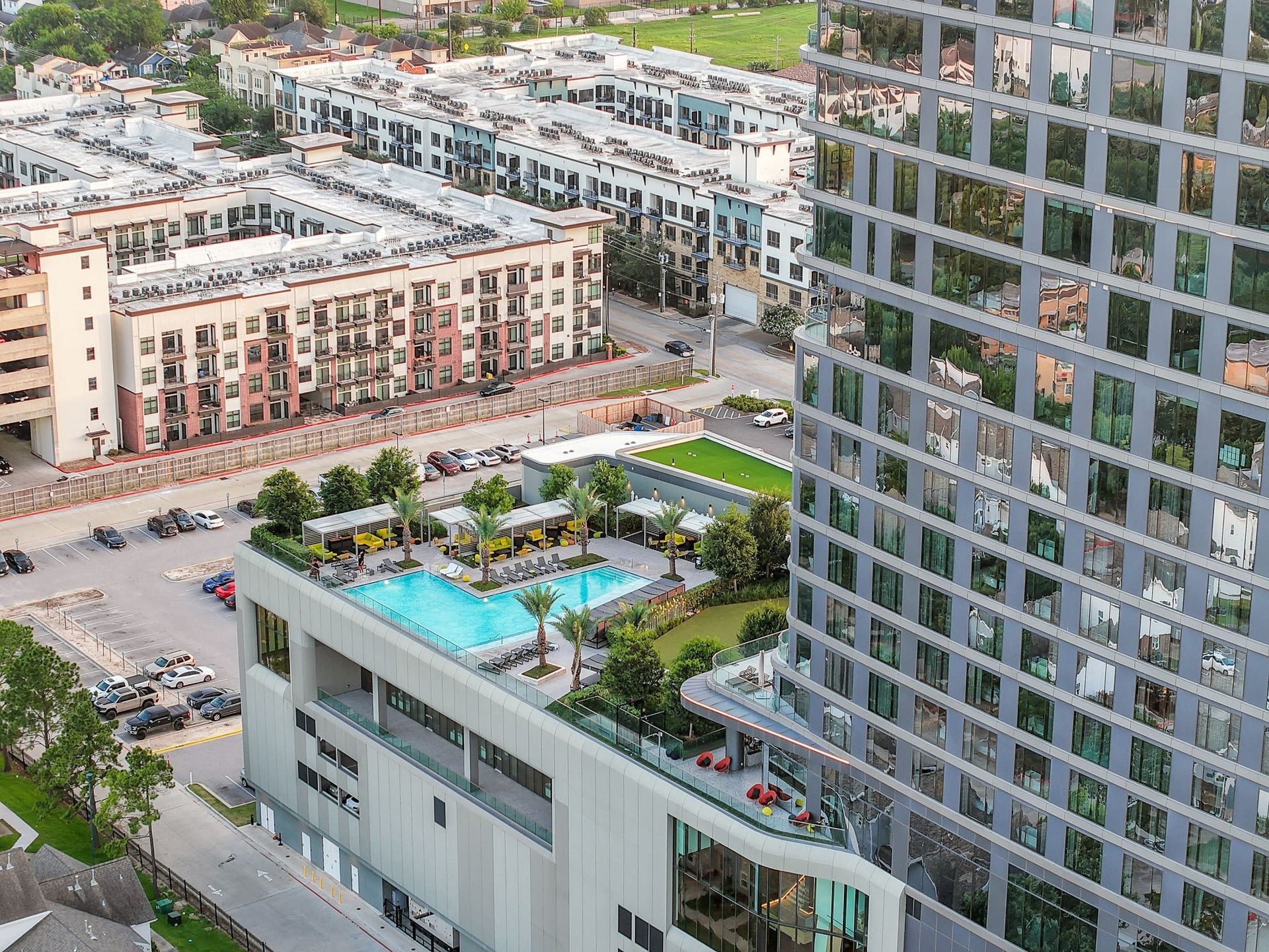 1711 Allen Parkway, #2704, Houston, TX 77019