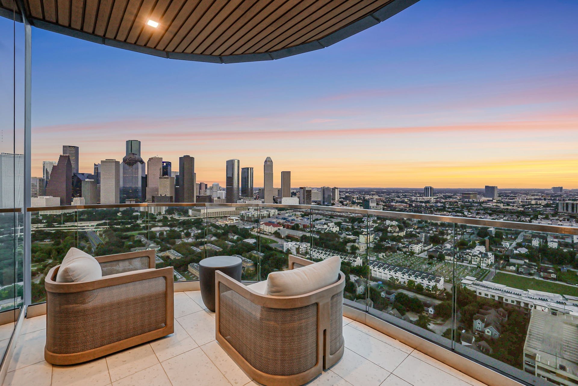 1711 Allen Parkway, #2704, Houston, TX 77019