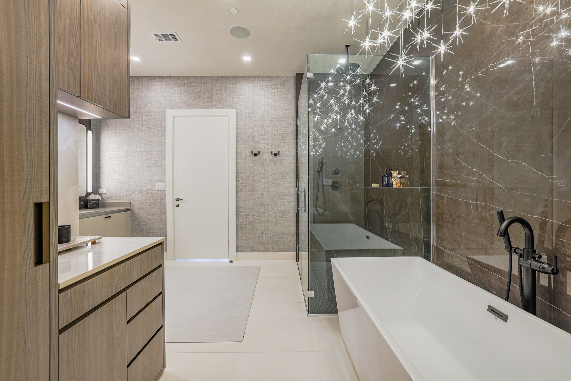 1711 Allen Parkway, #2704, Houston, TX 77019