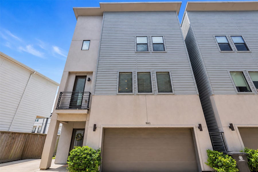 Property photo for 961 Saint Augustine Street, Houston, TX
