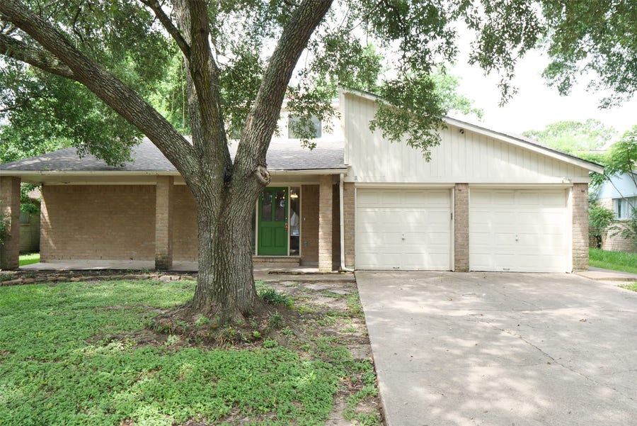 Property photo for 15654 Boulder Oaks Drive, Houston, TX
