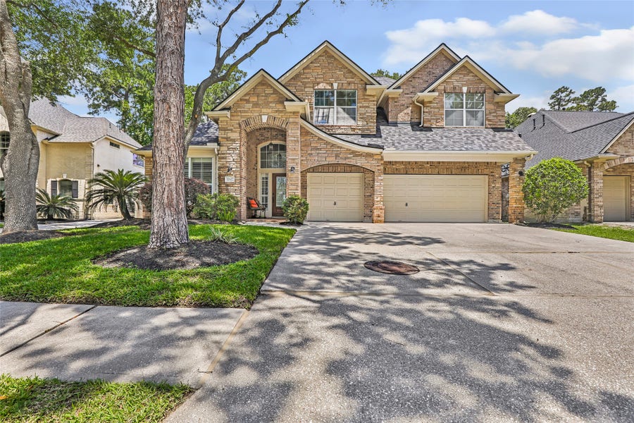 Property photo for 12607 Blackstone River Drive, Humble, TX