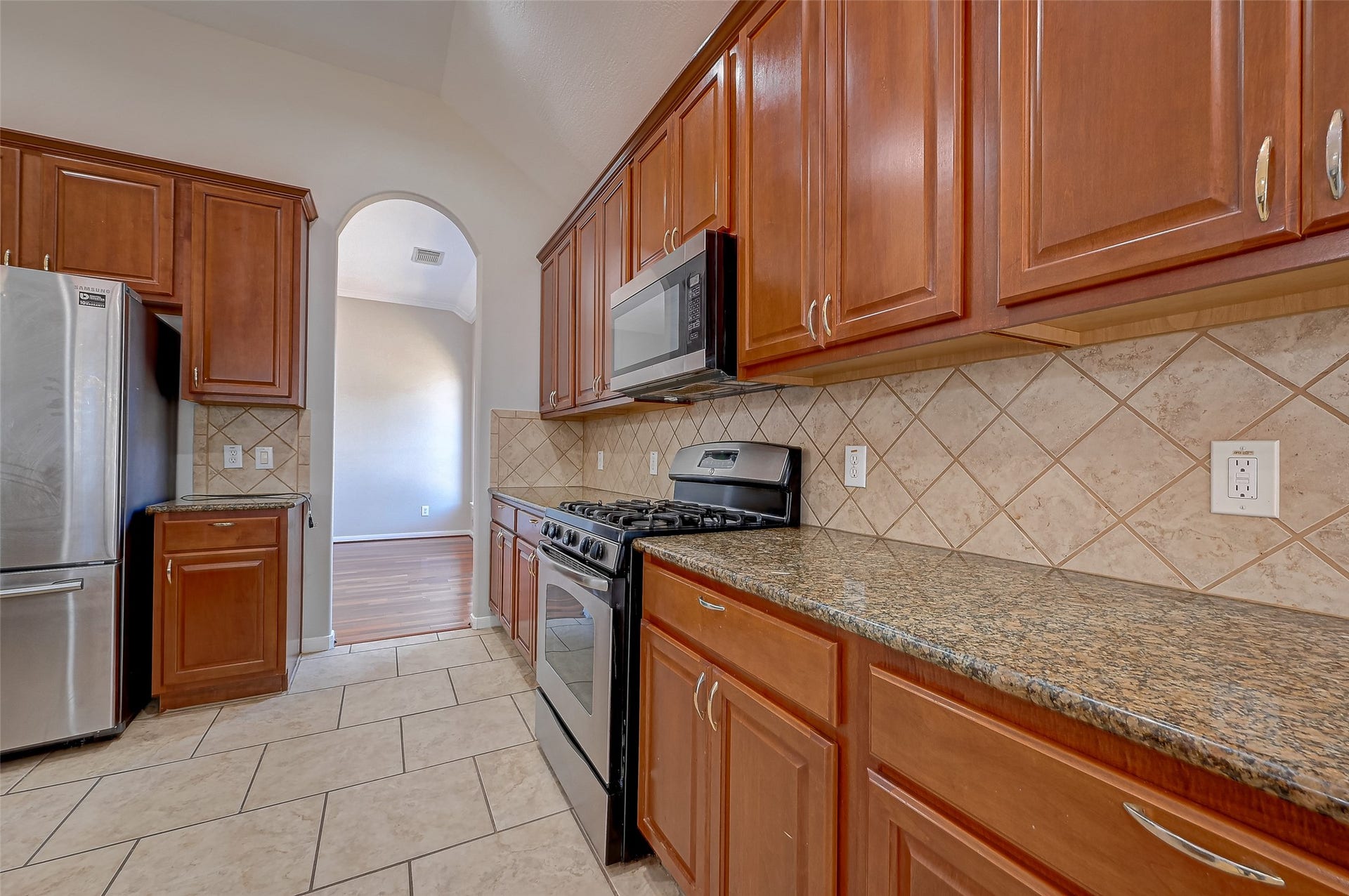 13922 Normandy Court, Sugar Land, TX 77498