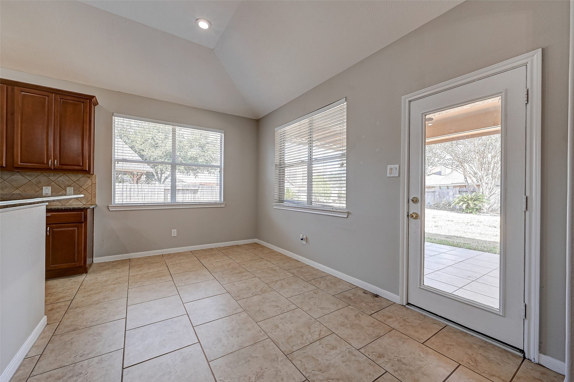 13922 Normandy Court, Sugar Land, TX 77498