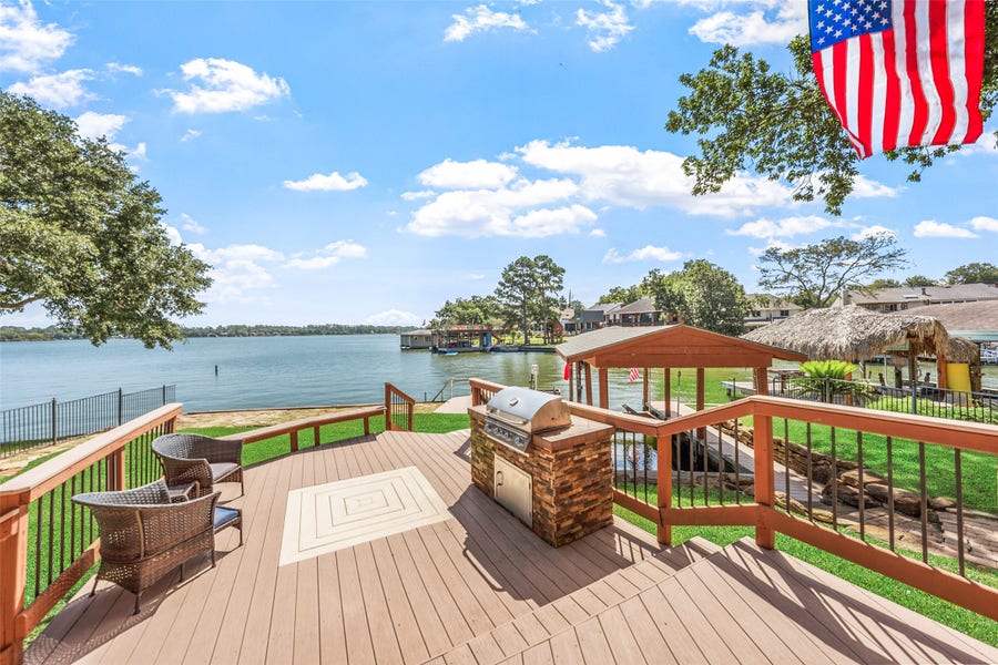 Property photo for 764 Lake View Drive, Montgomery, TX