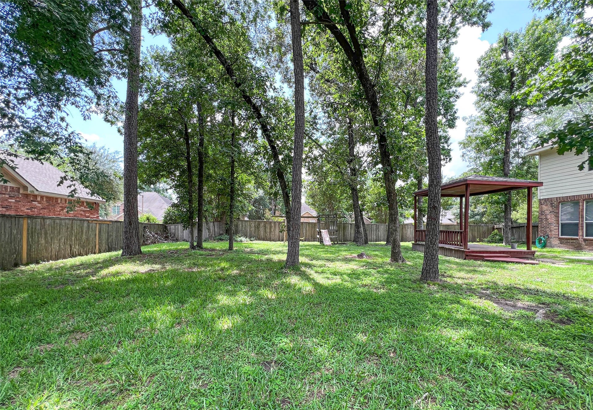 43 W Spindle Tree Circle, The Woodlands, TX 77382