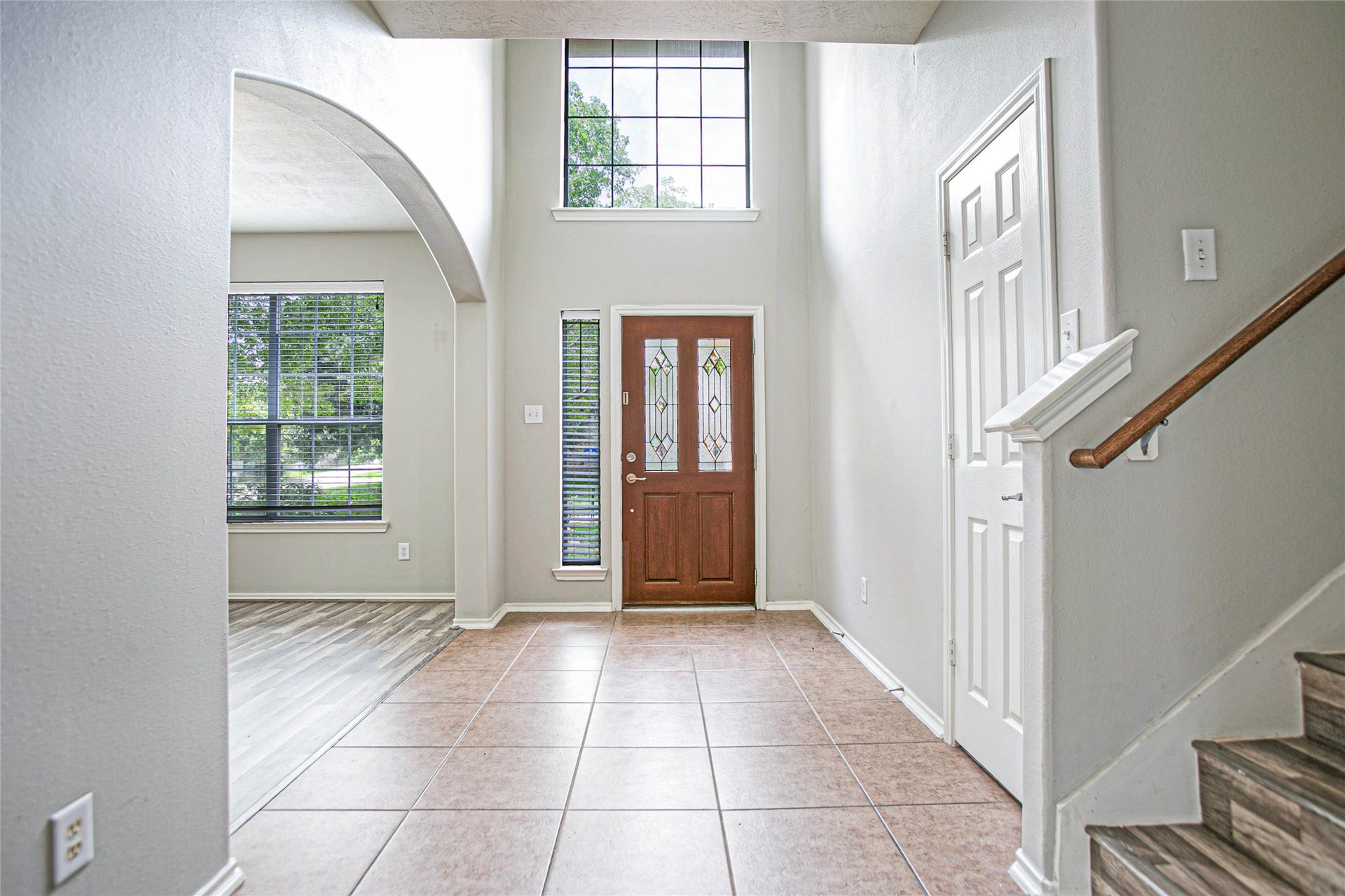 43 W Spindle Tree Circle, The Woodlands, TX 77382