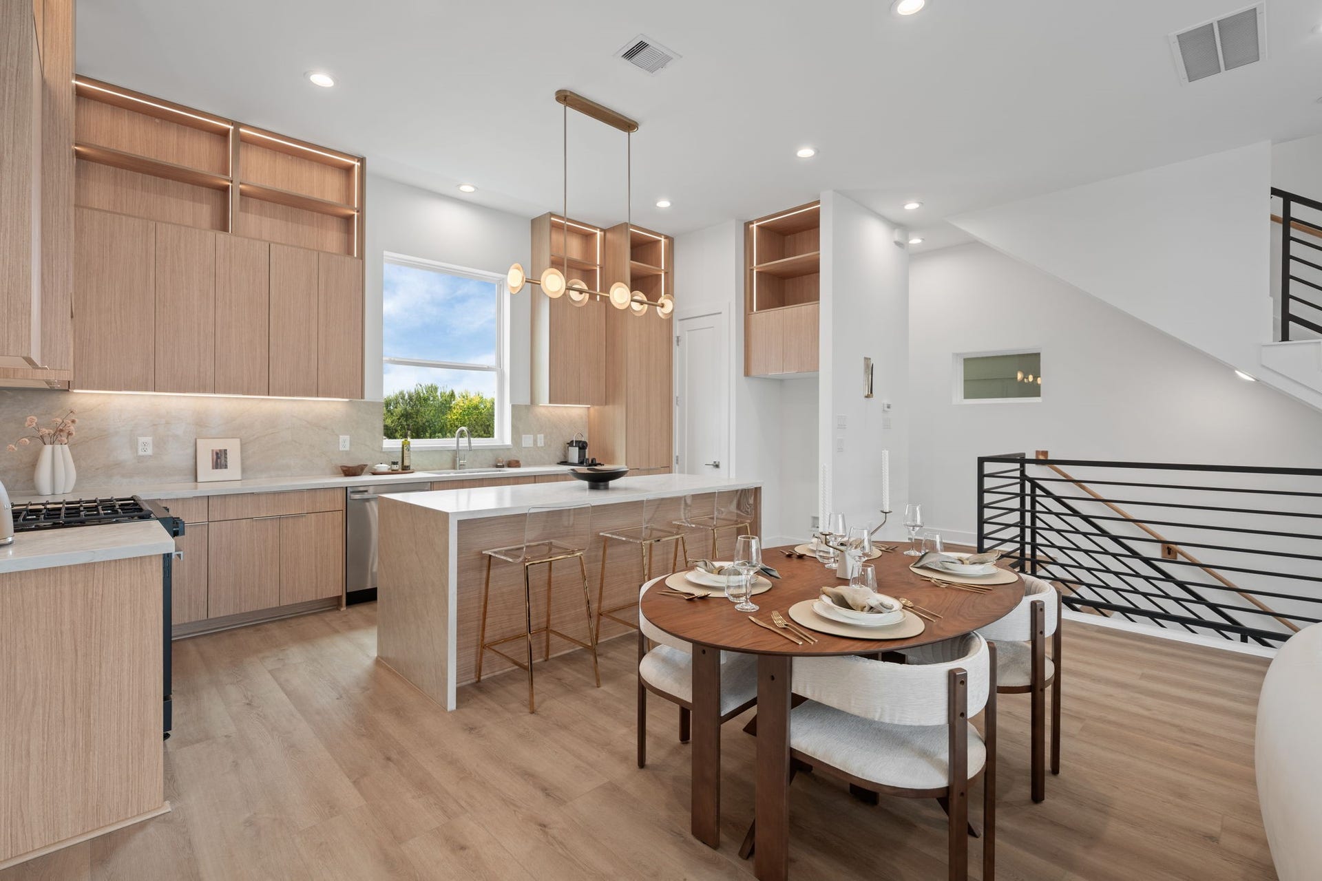 1113-1117 Ennis Street, Houston, TX 77003 1113-1117 Ennis Street, Houston, TX 77003