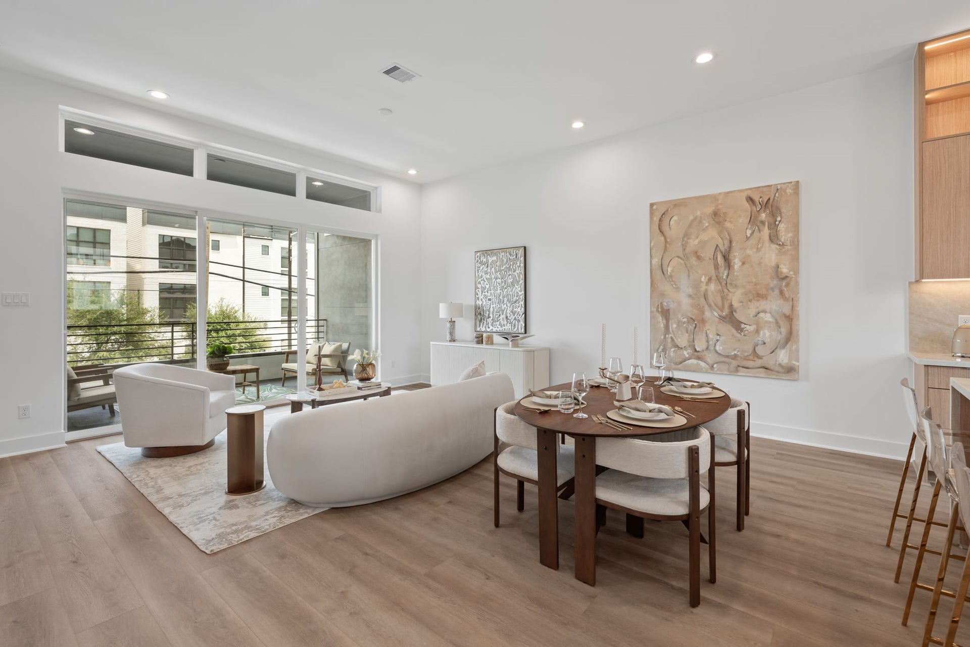 1113-1117 Ennis Street, Houston, TX 77003 1113-1117 Ennis Street, Houston, TX 77003