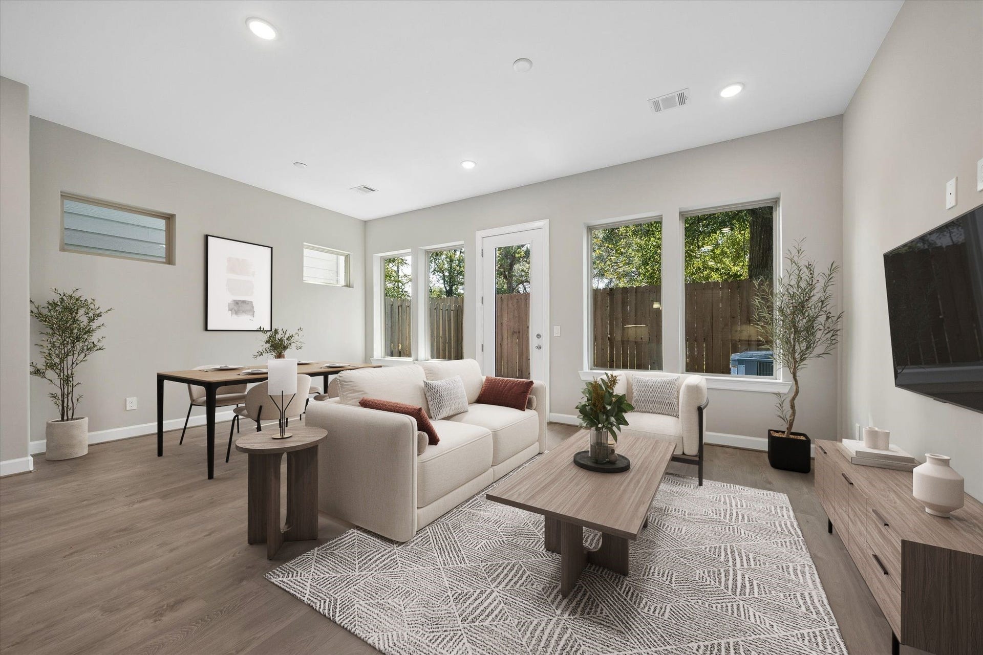 5210 Amber Sunrise Drive, Houston, TX 77018 5210 Amber Sunrise Drive, Houston, TX 77018