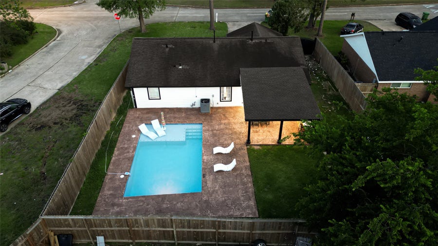 Property photo for 12115 Wood Forest drive Drive, Houston, TX