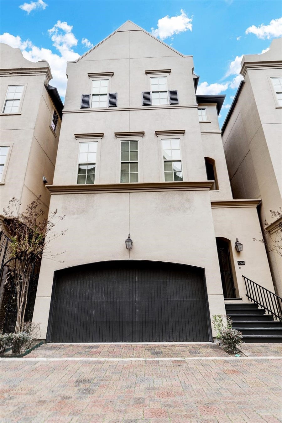 Property photo for 1368 W 25th Street, Houston, TX