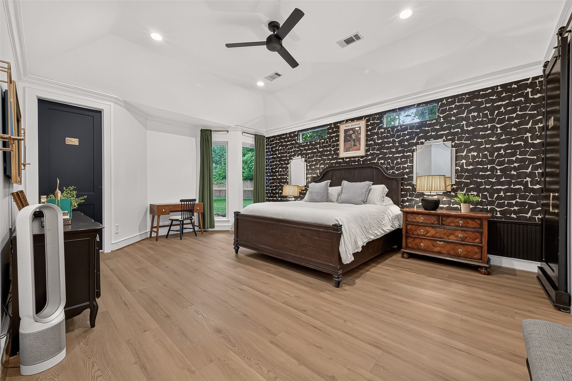38 N Longspur Drive, The Woodlands, TX 77380 38 N Longspur Drive, The Woodlands, TX 77380