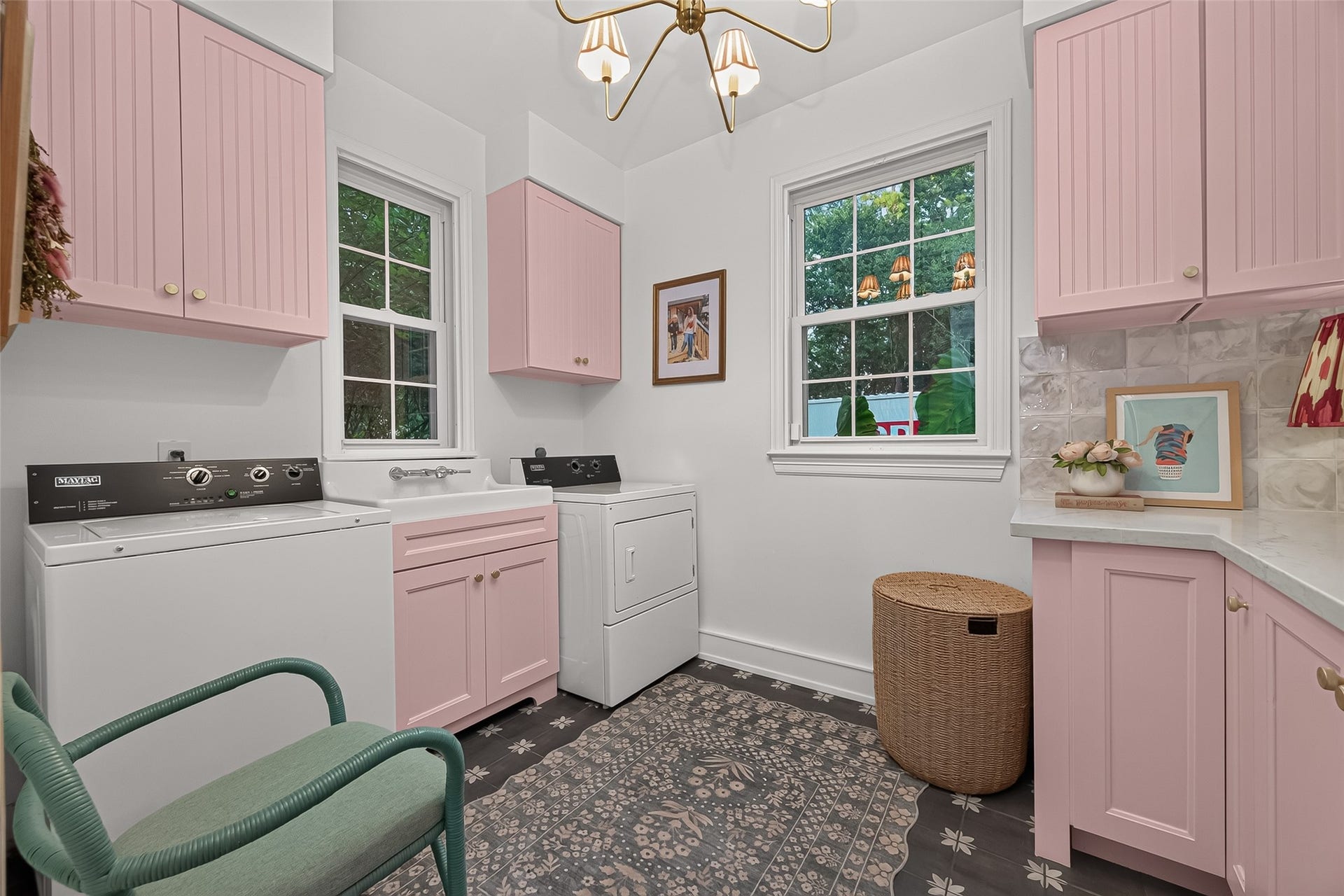 38 N Longspur Drive, The Woodlands, TX 77380 38 N Longspur Drive, The Woodlands, TX 77380
