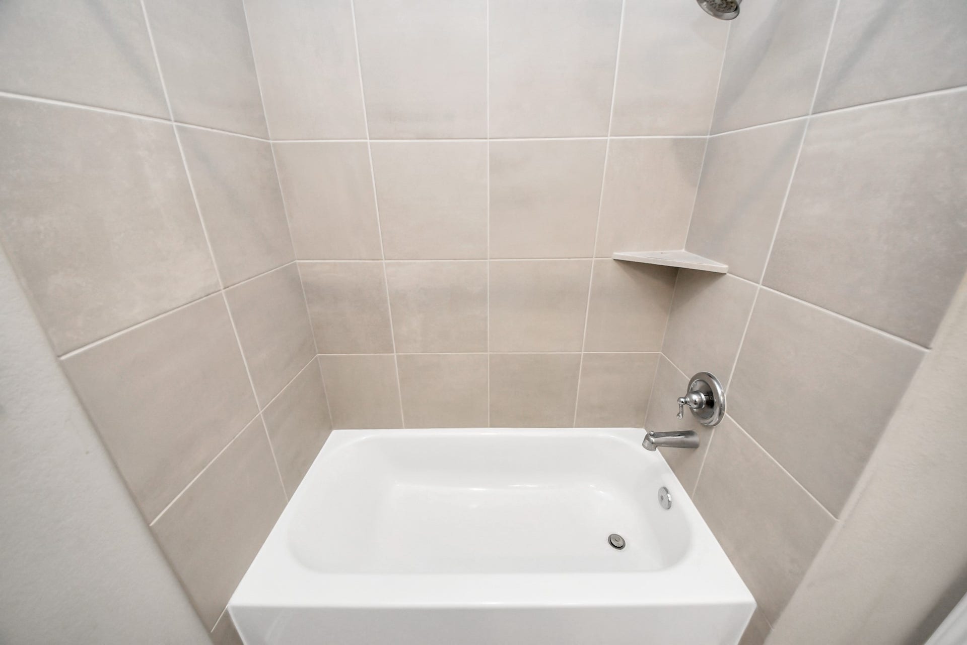 12915 California Palm Court, Cypress, TX 77433 Bathroom 2