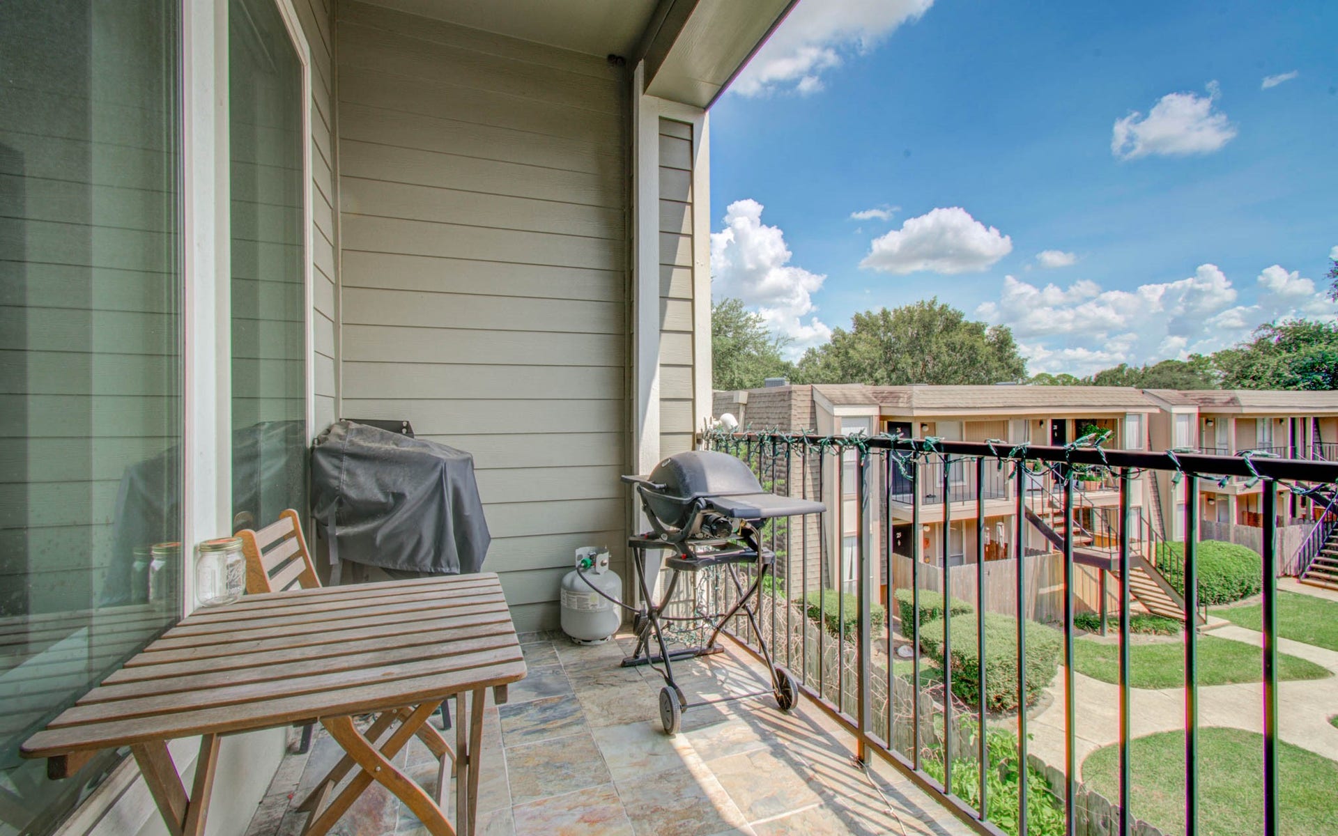 11123 Olympia Drive, Houston, TX 77042 Balcony access from 2nd floor.