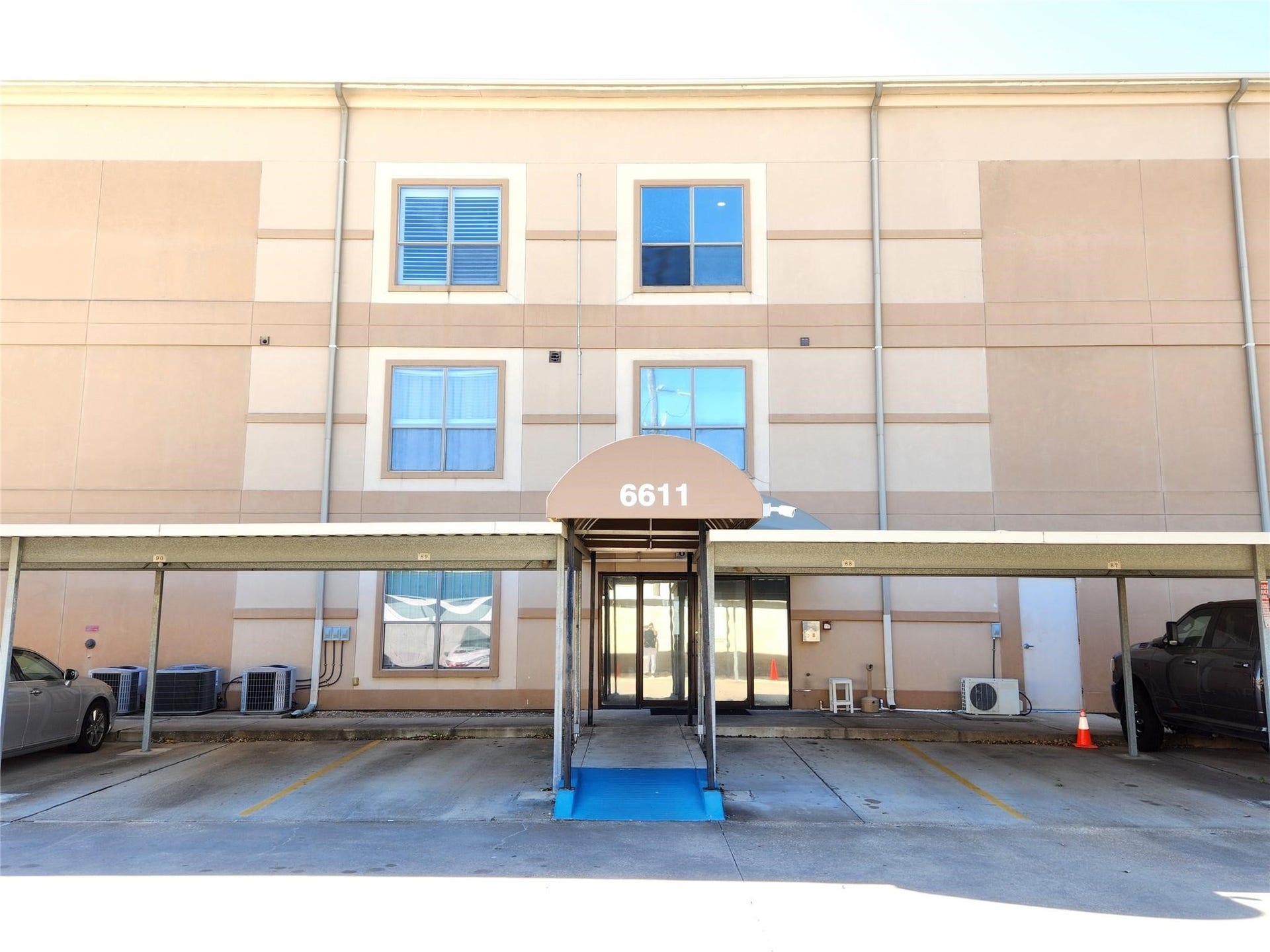 6611 W Sam Houston Parkway S, #1A, Houston, TX 77072 6611 W Sam Houston Parkway S, #1A, Houston, TX 77072