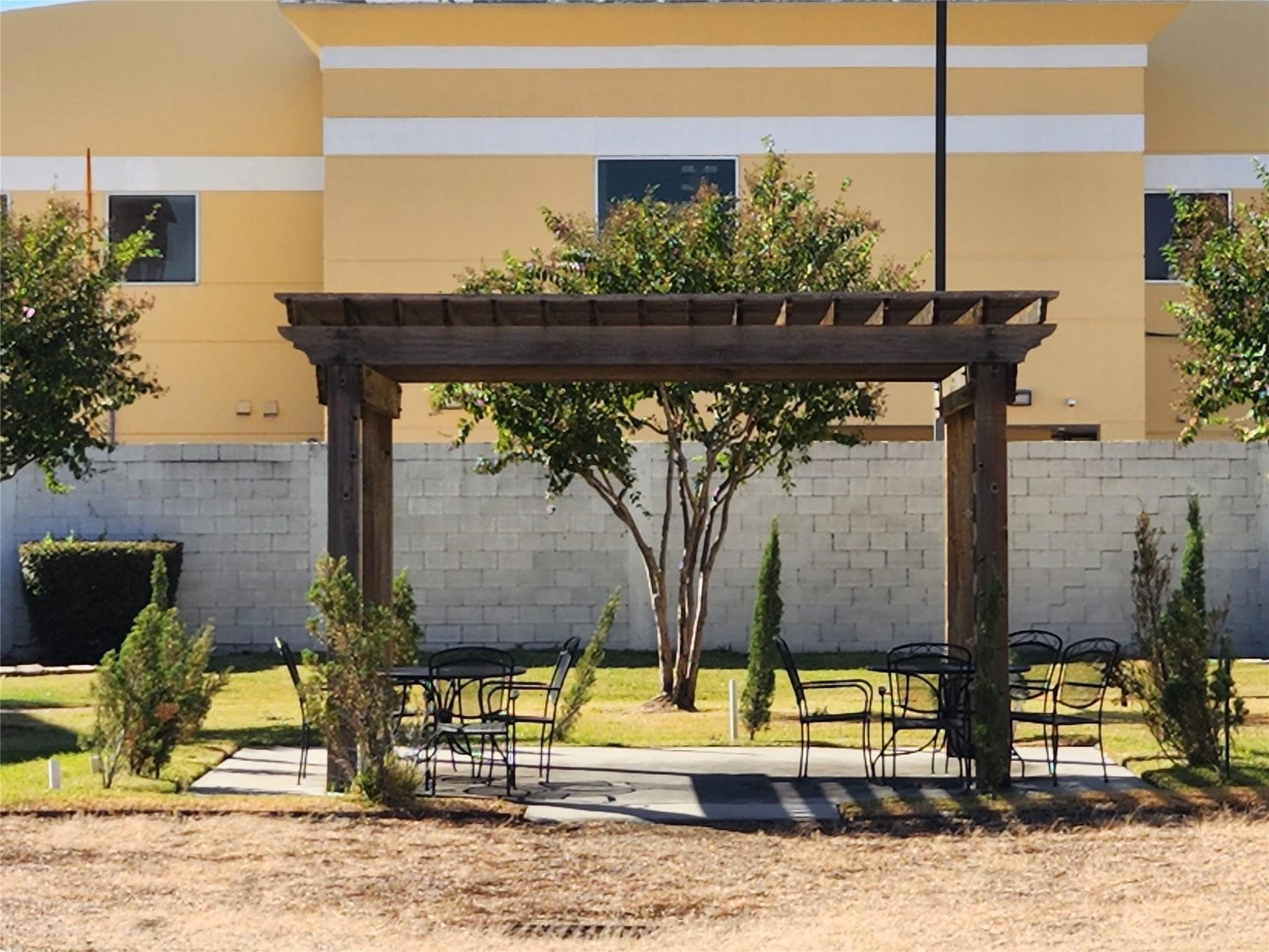 6611 W Sam Houston Parkway S, #1A, Houston, TX 77072 6611 W Sam Houston Parkway S, #1A, Houston, TX 77072