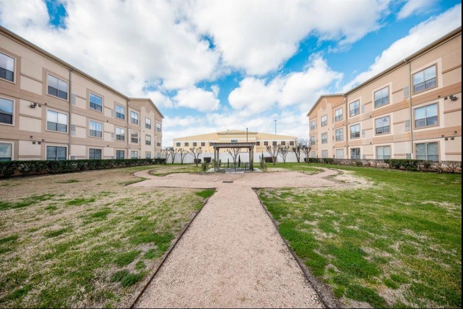 6611 W Sam Houston Parkway S, #1A, Houston, TX 77072 6611 W Sam Houston Parkway S, #1A, Houston, TX 77072